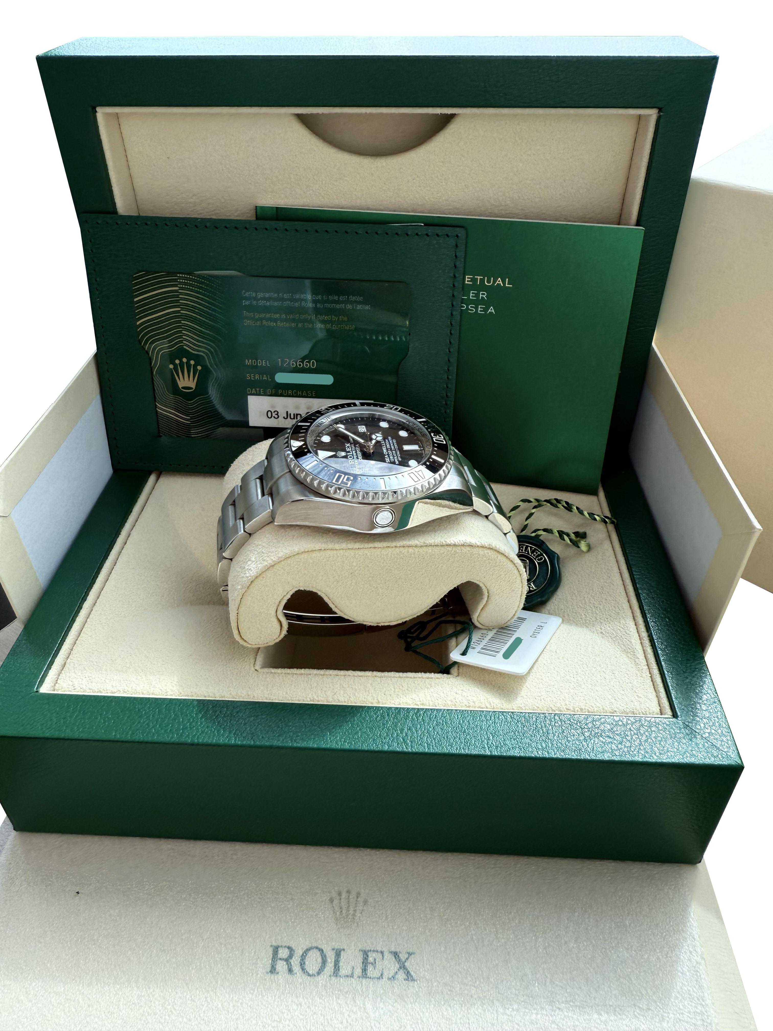 Rolex Sea-Dweller Deepsea 44mm Quadrante nero Orologio Oyster in acciaio inossidabile 126660 in vendita 9