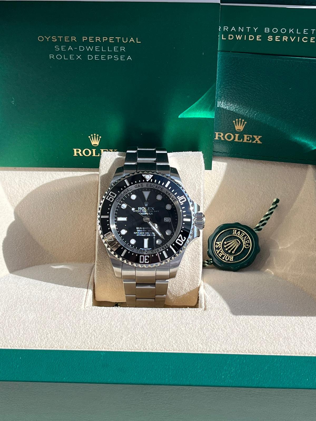 Rolex Sea-Dweller Deepsea 44mm Ceramic Bezel Black Dial Oystersteel Watch 116660 For Sale 5