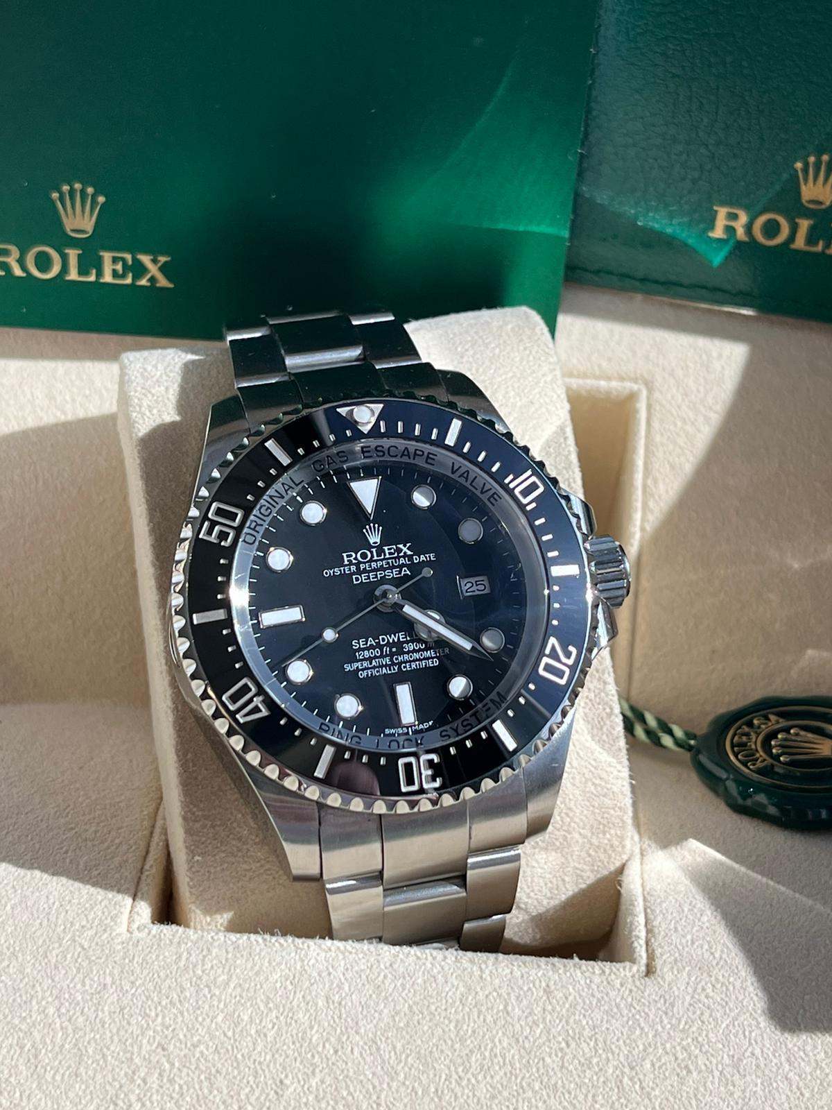 Rolex Sea-Dweller Deepsea 44mm Keramik-Lünette Schwarzes Zifferblatt Oystersteel-Uhr 116660 im Angebot 2