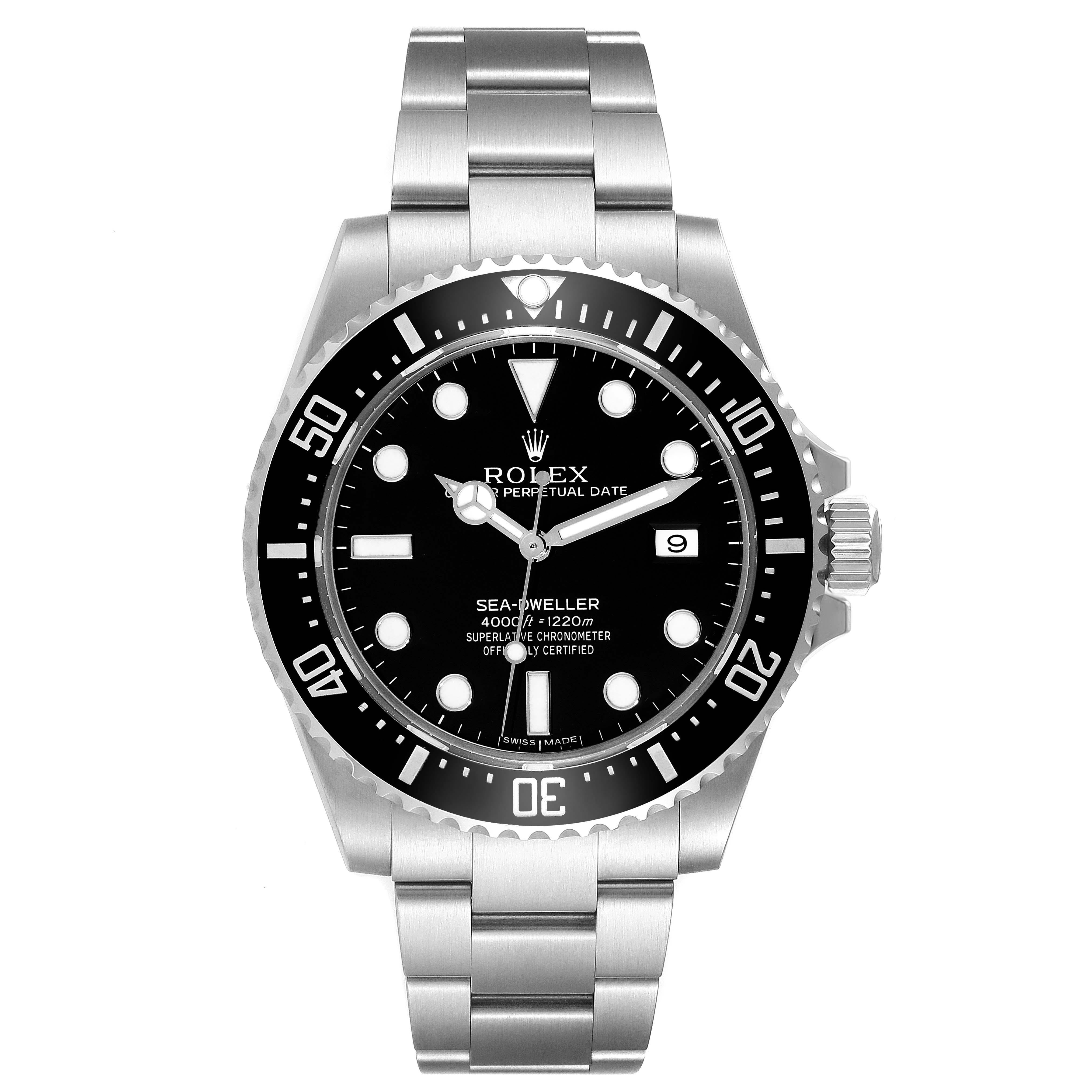 Rolex Seadweller 4000 Black Dial Automatic Steel Mens Watch 116600 Excellent état - En vente à Atlanta, GA