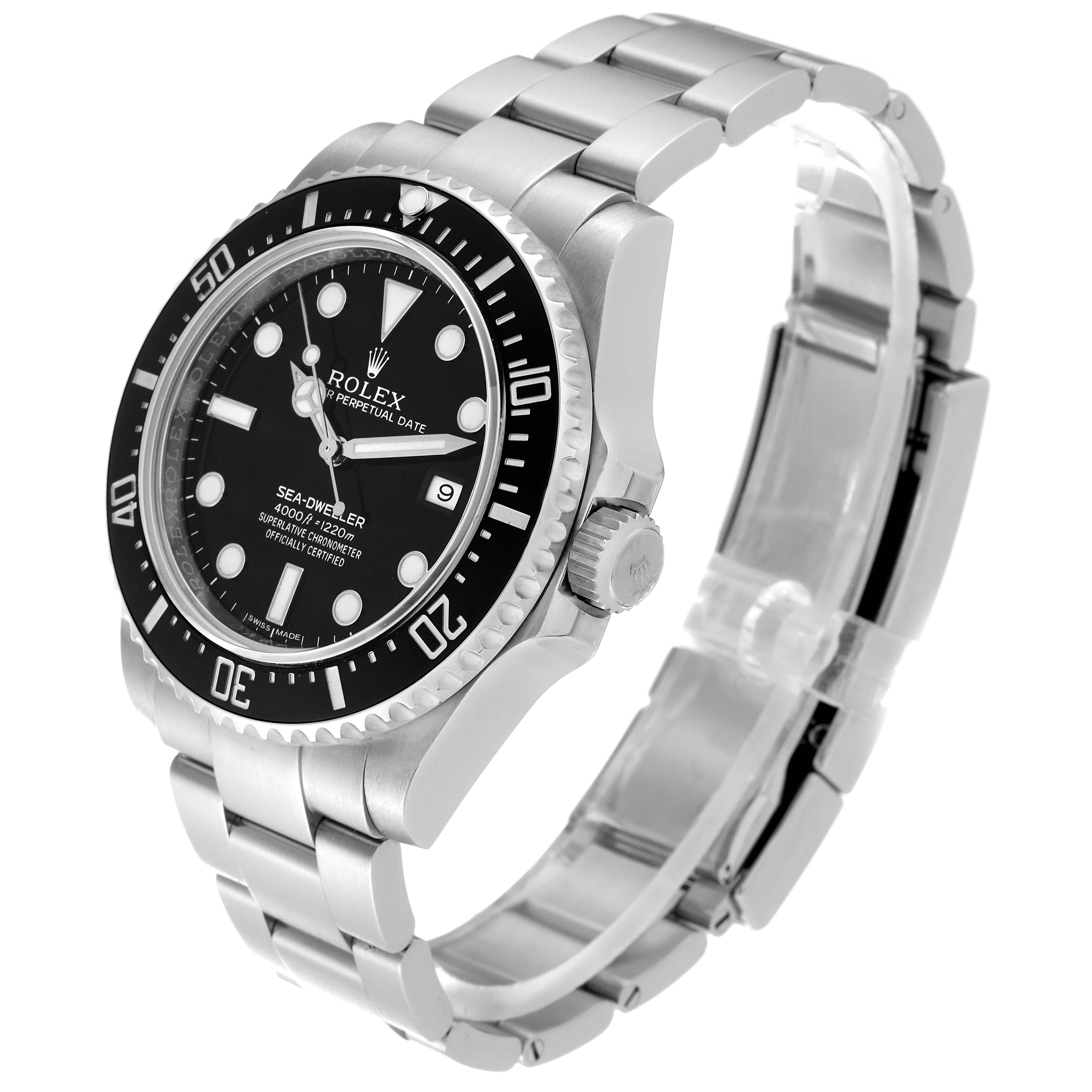 Rolex Seadweller 4000 Black Dial Automatic Steel Mens Watch 116600 Pour hommes en vente