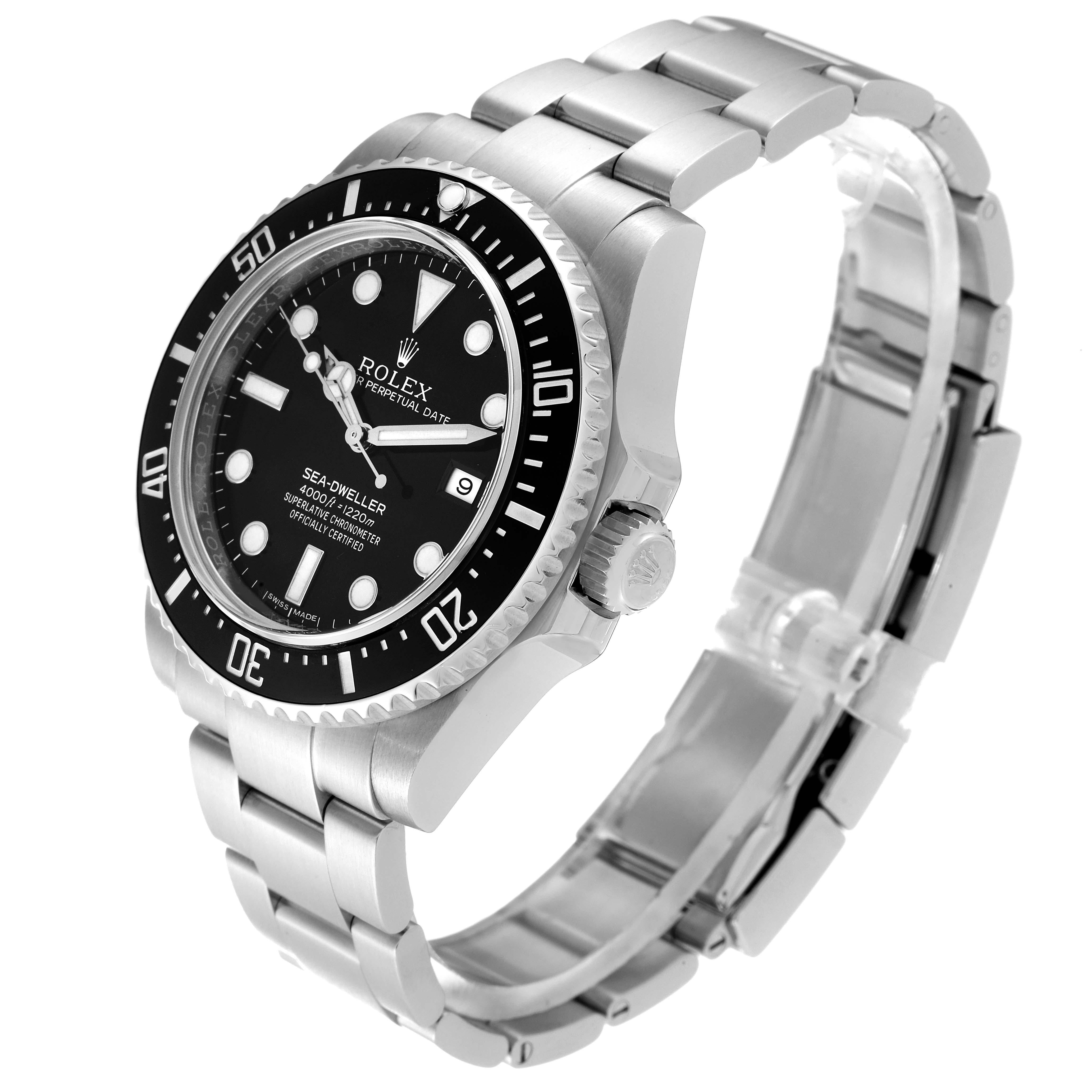 Rolex Seadweller 4000 Black Dial Automatic Steel Mens Watch 116600 en vente 1