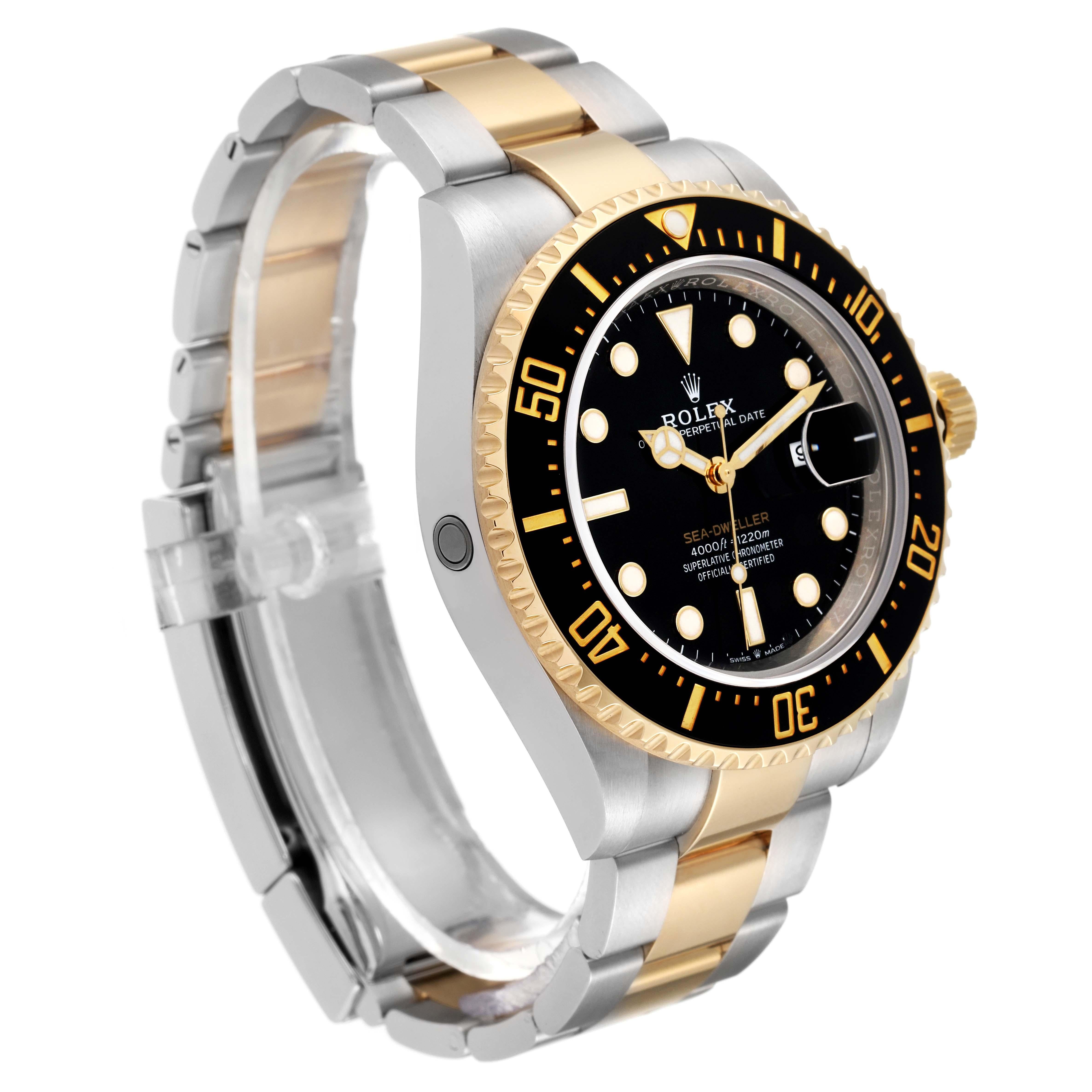 Rolex Seadweller Black Dial Steel Yellow Gold Mens Watch 126603 Box Card In Excellent Condition In Atlanta, GA