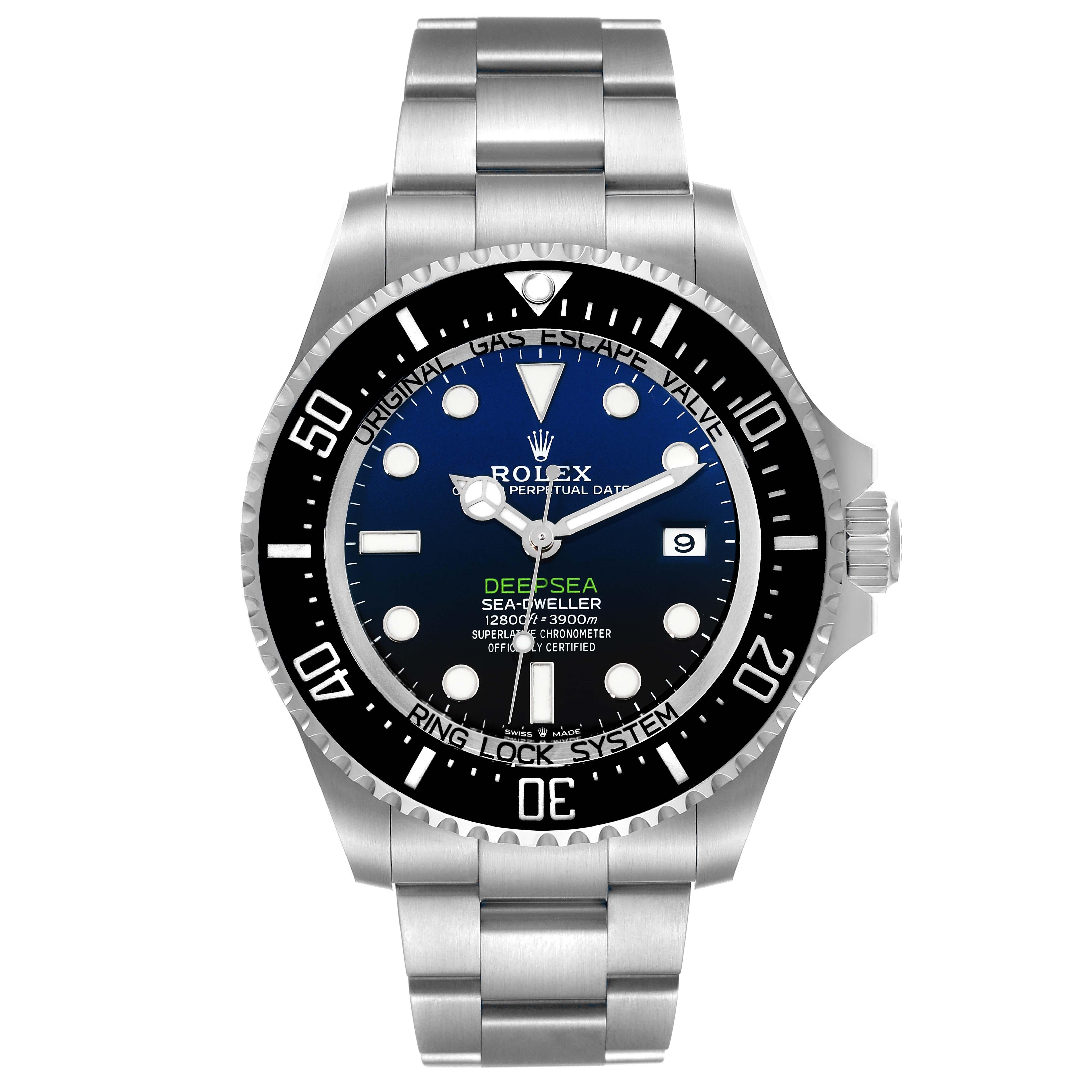 Rolex Seadweller Deepsea 44 Cameron D-Blue Dial Steel Mens Watch 136660 Box Card. Officially certified chronometer automatic self-winding movement. Stainless steel oyster case 44 mm in diameter. Rolex logo on the crown. Special time-lapse
