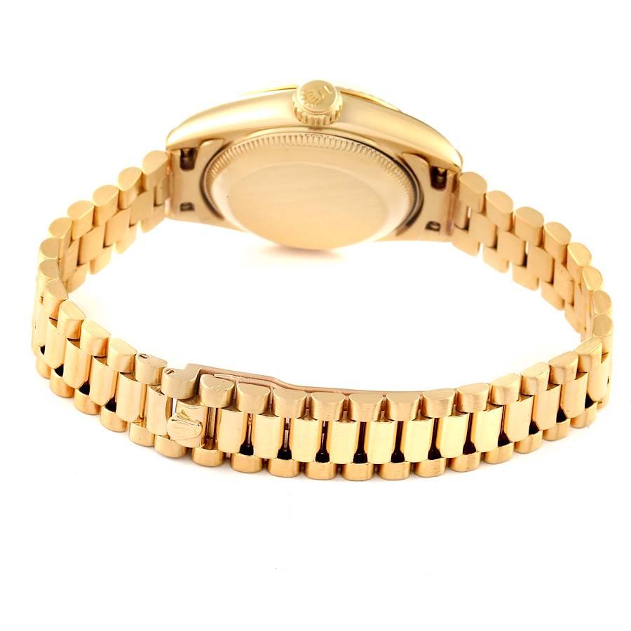 The Datejust is one of the most recognized and coveted watches from the house of Rolex. It has a distinct look and an irrefutable appeal. Crafted in 18k yellow gold, this Rolex President Datejust 69178 wristwatch for women has the signature allure.
