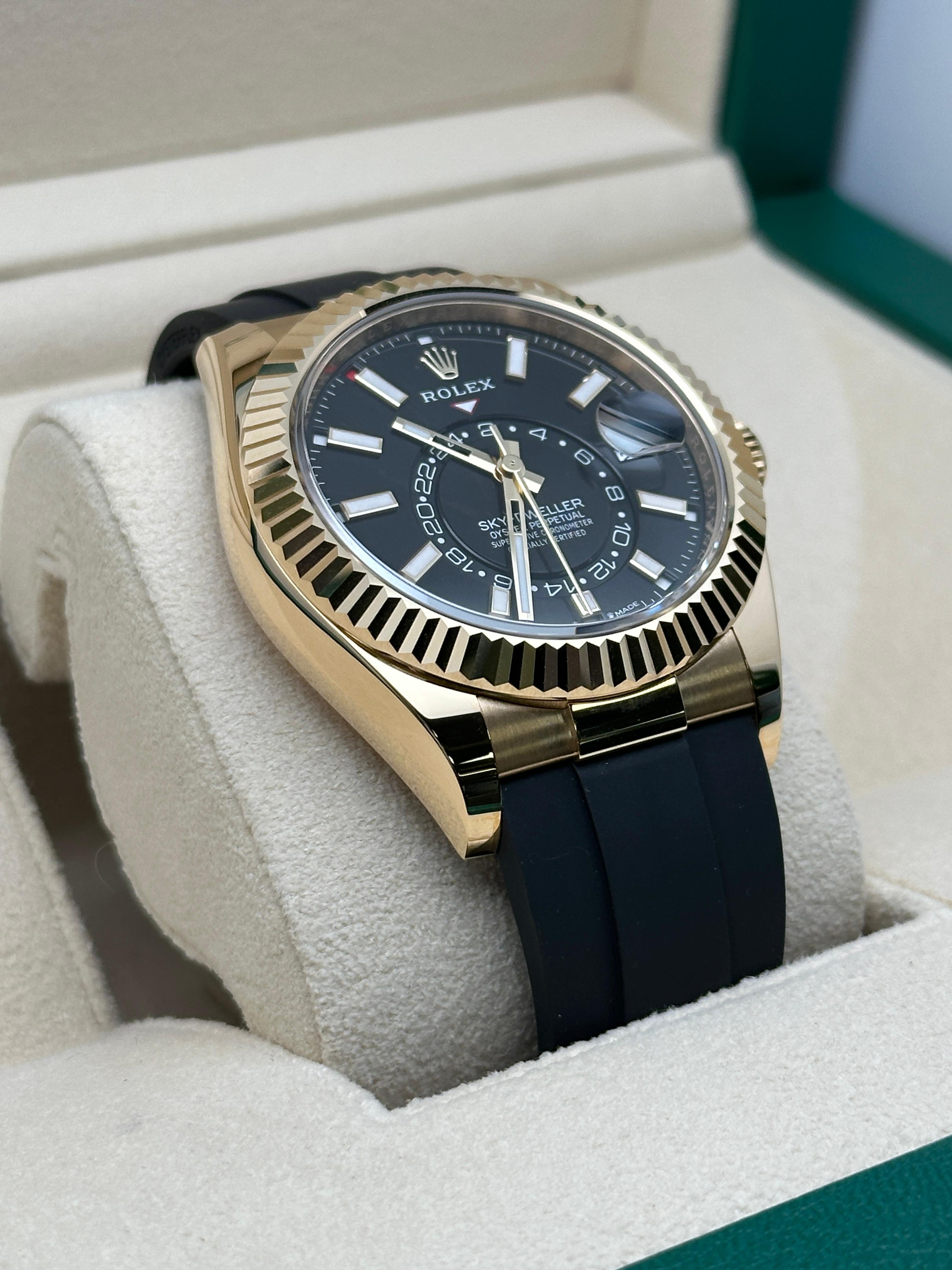 Rolex Sky-Dweller 18k Yellow Gold Black Dial Automatic Watch 336238 For Sale 5