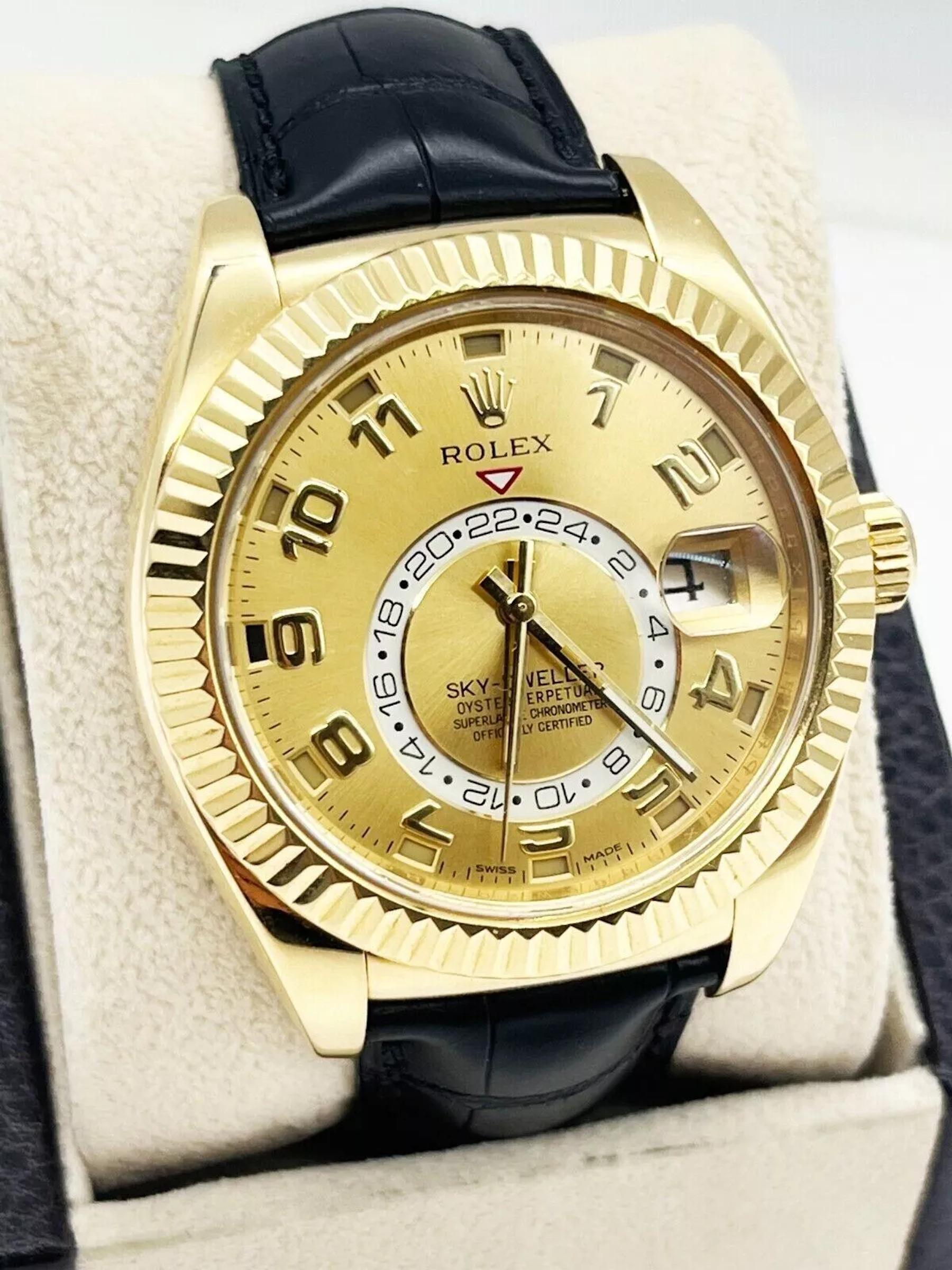 Rolex Sky Dweller 326138 Champagne Dial 18K Yellow Gold Leather Box Paper In Excellent Condition For Sale In San Diego, CA