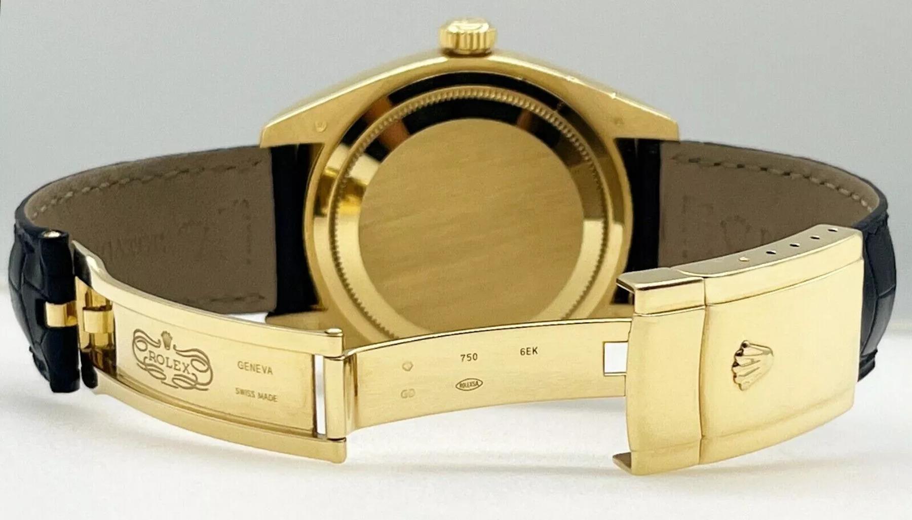 Rolex Sky Dweller 326138 Champagne Dial 18K Yellow Gold Leather Box Paper For Sale 5