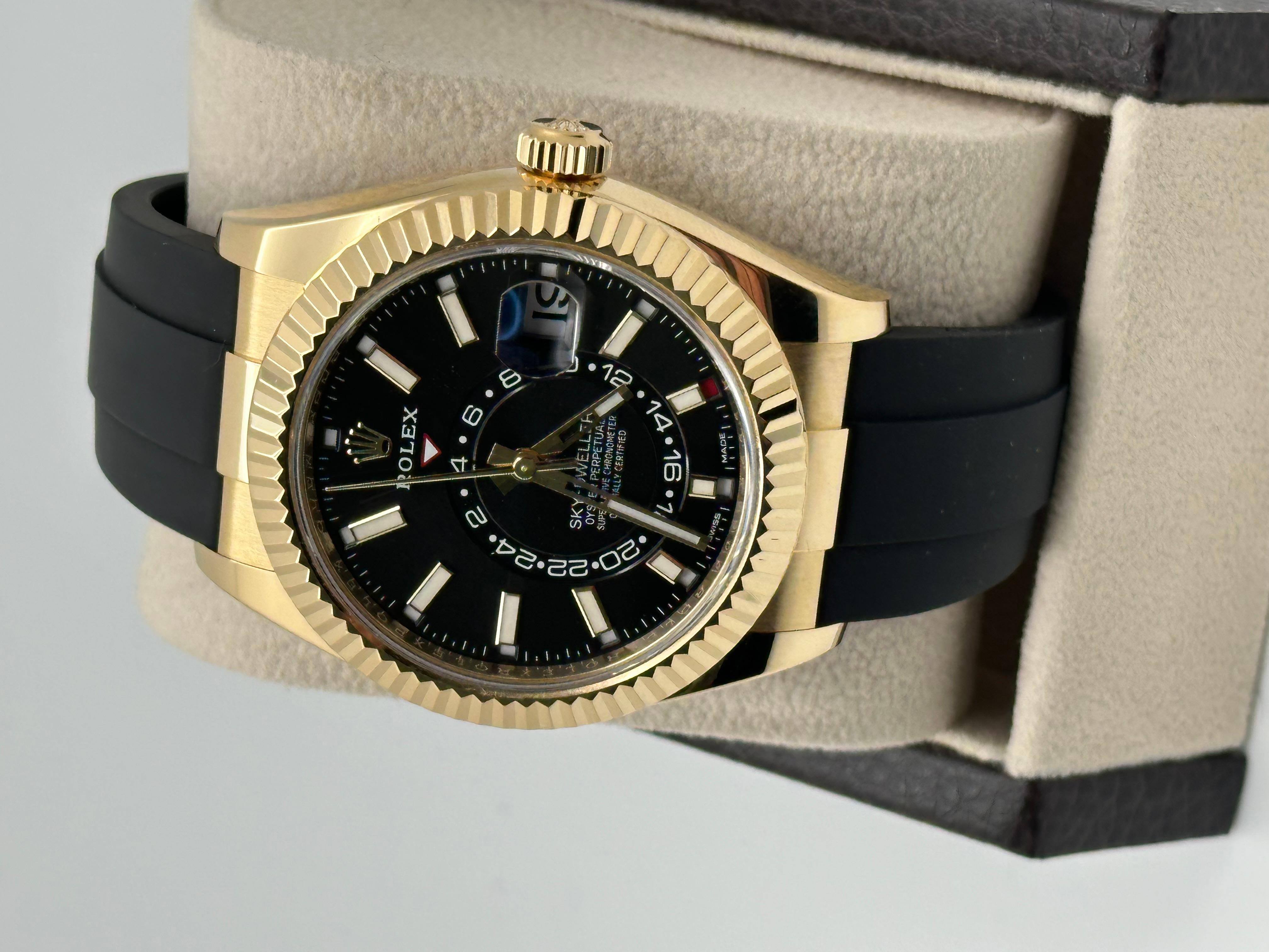 Rolex Sky Dweller 326238 Black Dial 18K Yellow Gold Oysterflex Band Box Paper For Sale 2