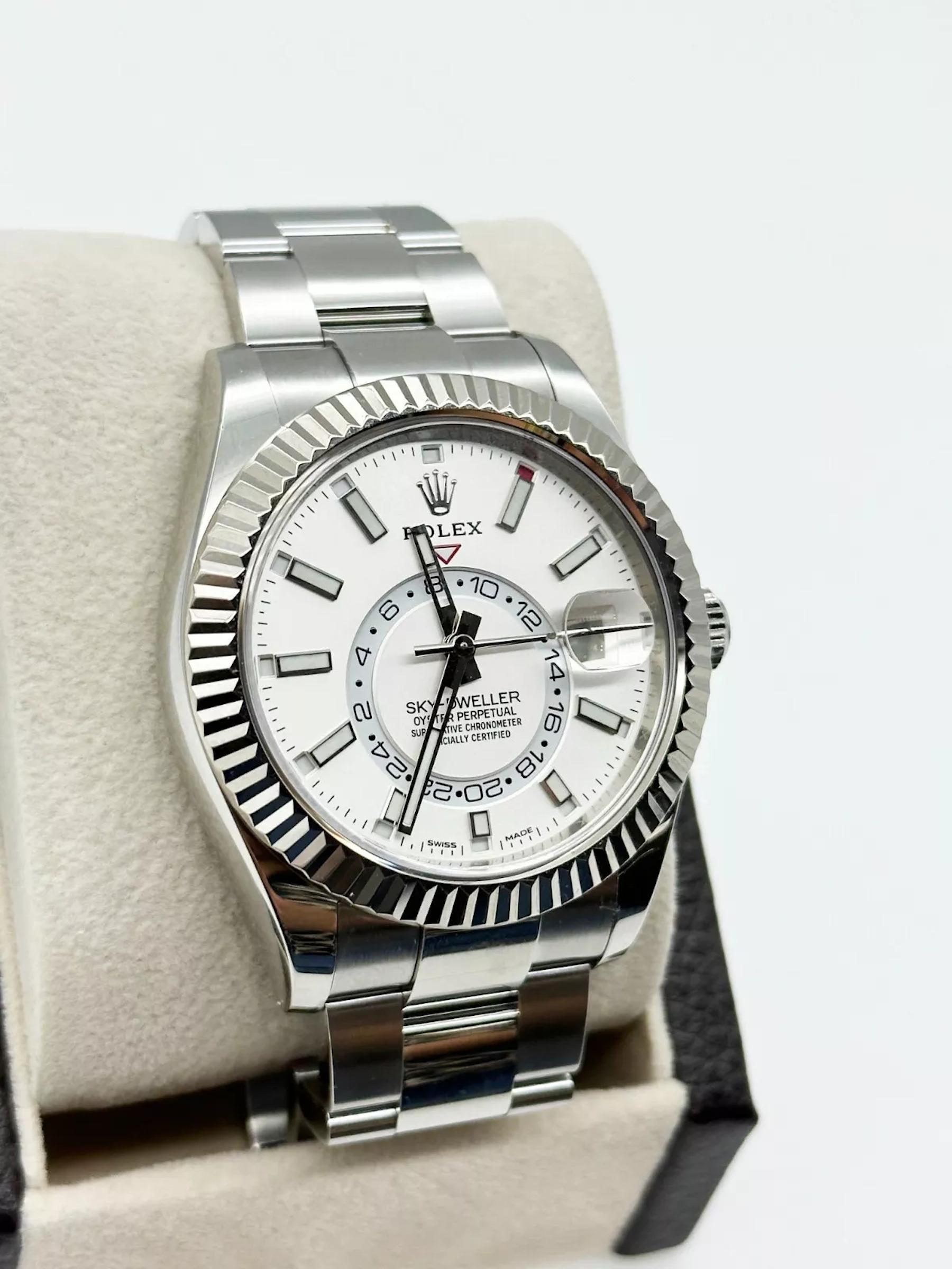 Rolex Sky Dweller 326934 White Dial Stainless Steel Box Paper 2021 In Excellent Condition For Sale In San Diego, CA