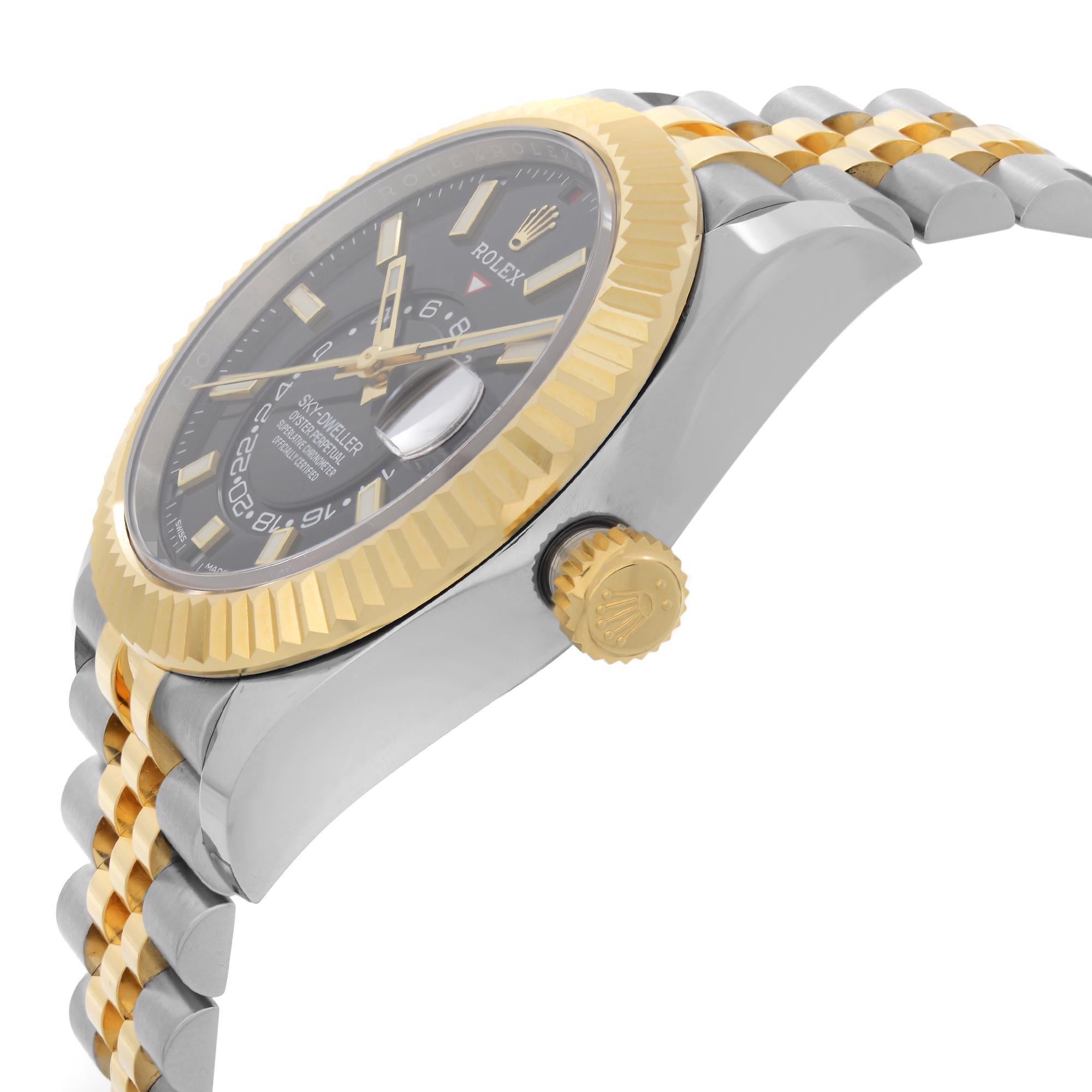 Rolex Sky-Dweller 42mm Steel 18K Yellow Gold Black Dial Automatic Watch 326933 Neuf - En vente à New York, NY