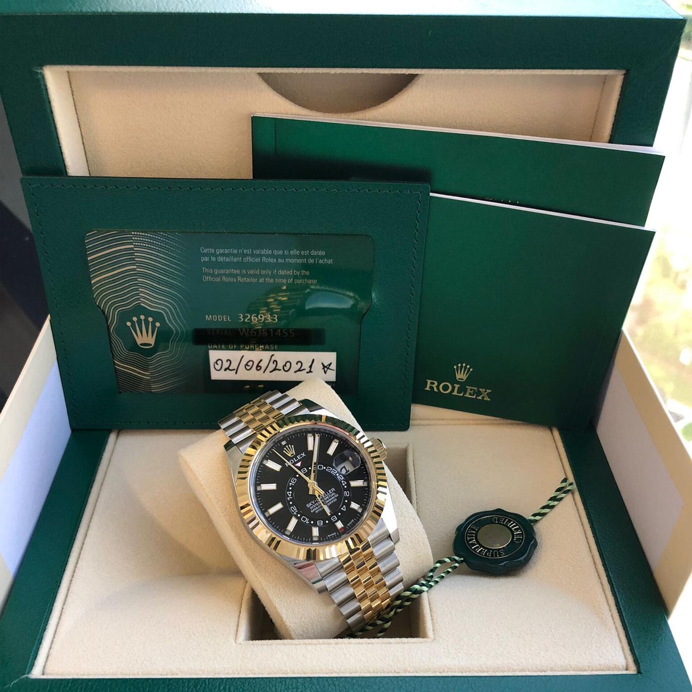 Women's or Men's Rolex Sky-Dweller Two-Tone Steel & 18ct Yellow Gold Black Dial Watch 326933