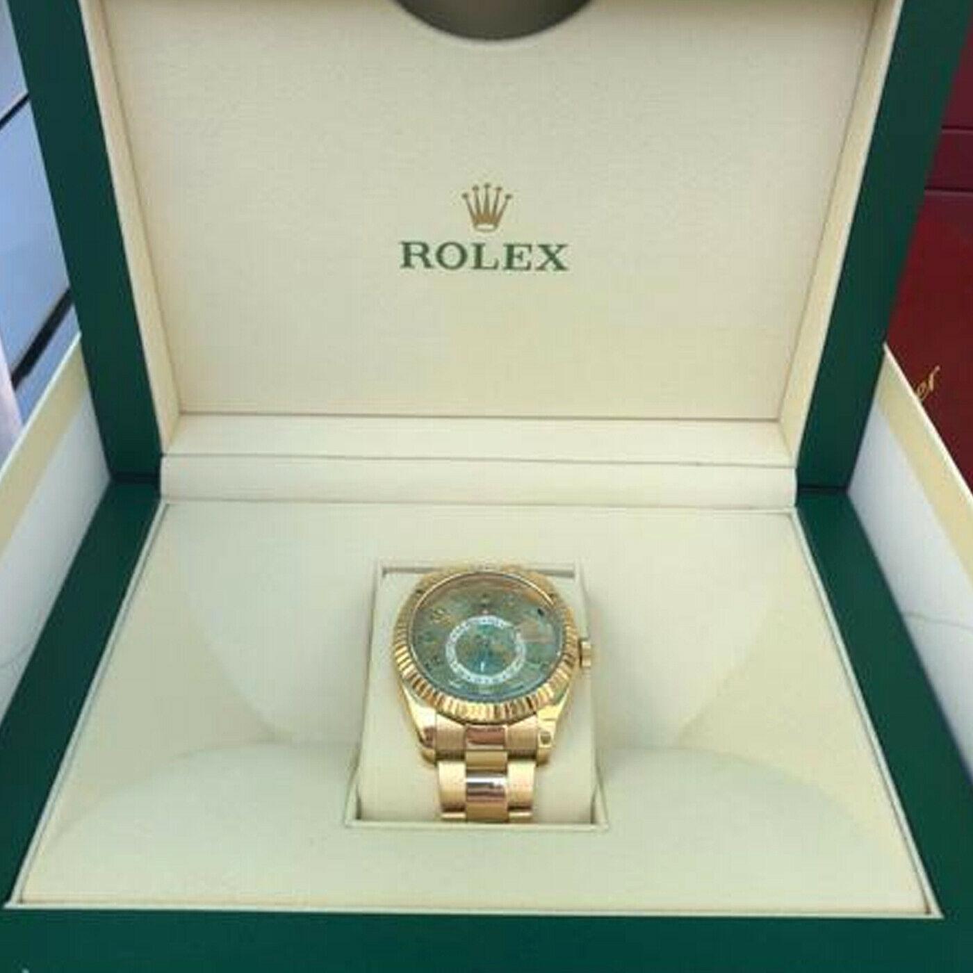 Women's or Men's Rolex Sky-Dweller Auto 42mm Yellow Gold Men's Oyster Bracelet Watch GMT 326938