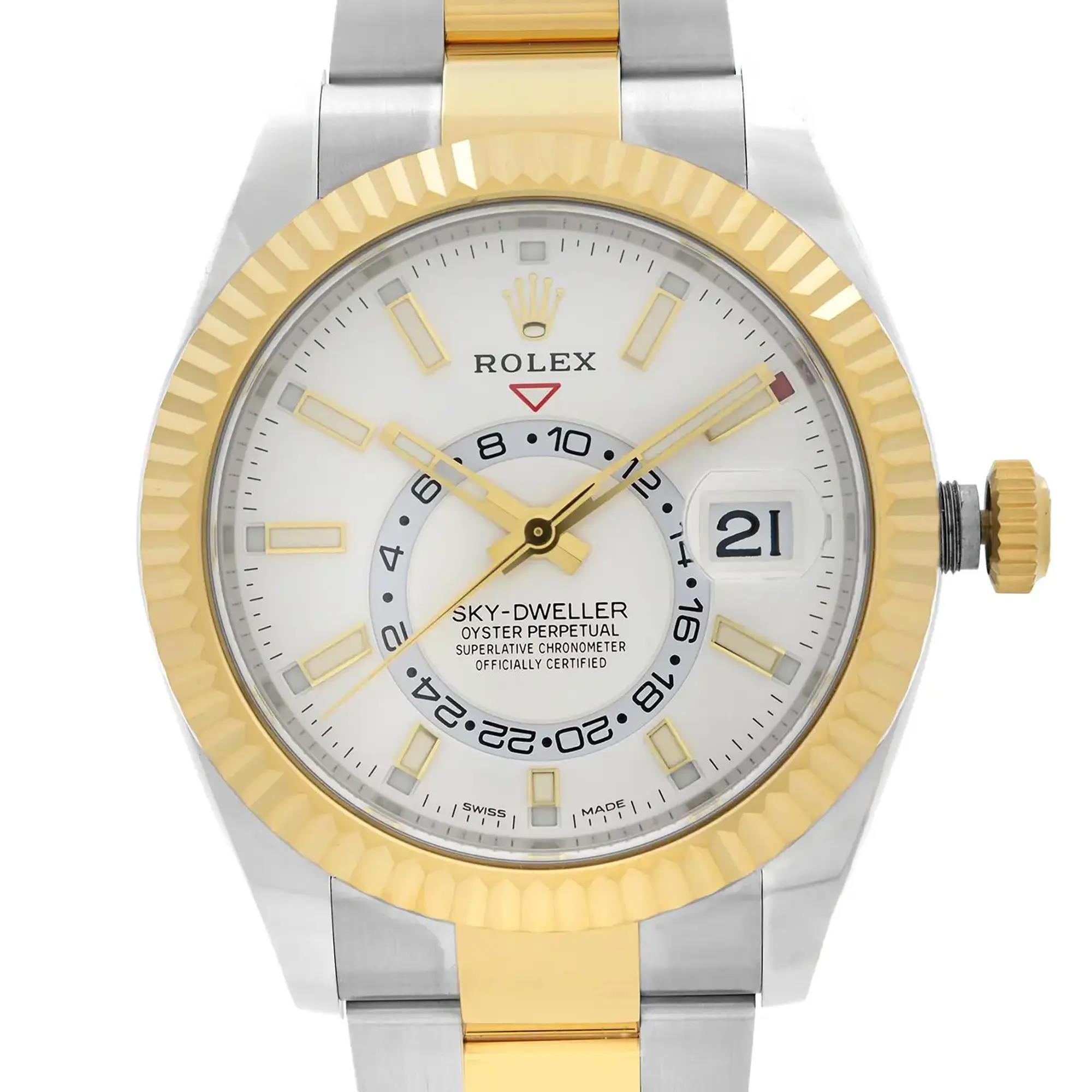 Pre-owned. Excellent Condition. 2022 Card. 


Brand and Model Information:
Brand: Rolex
Model: Rolex Sky-Dweller 326933
Model Number: 326933

Type and Style:
Type: Wristwatch
Department: Men
Display: Analog
Vintage: No
Year Manufactured: