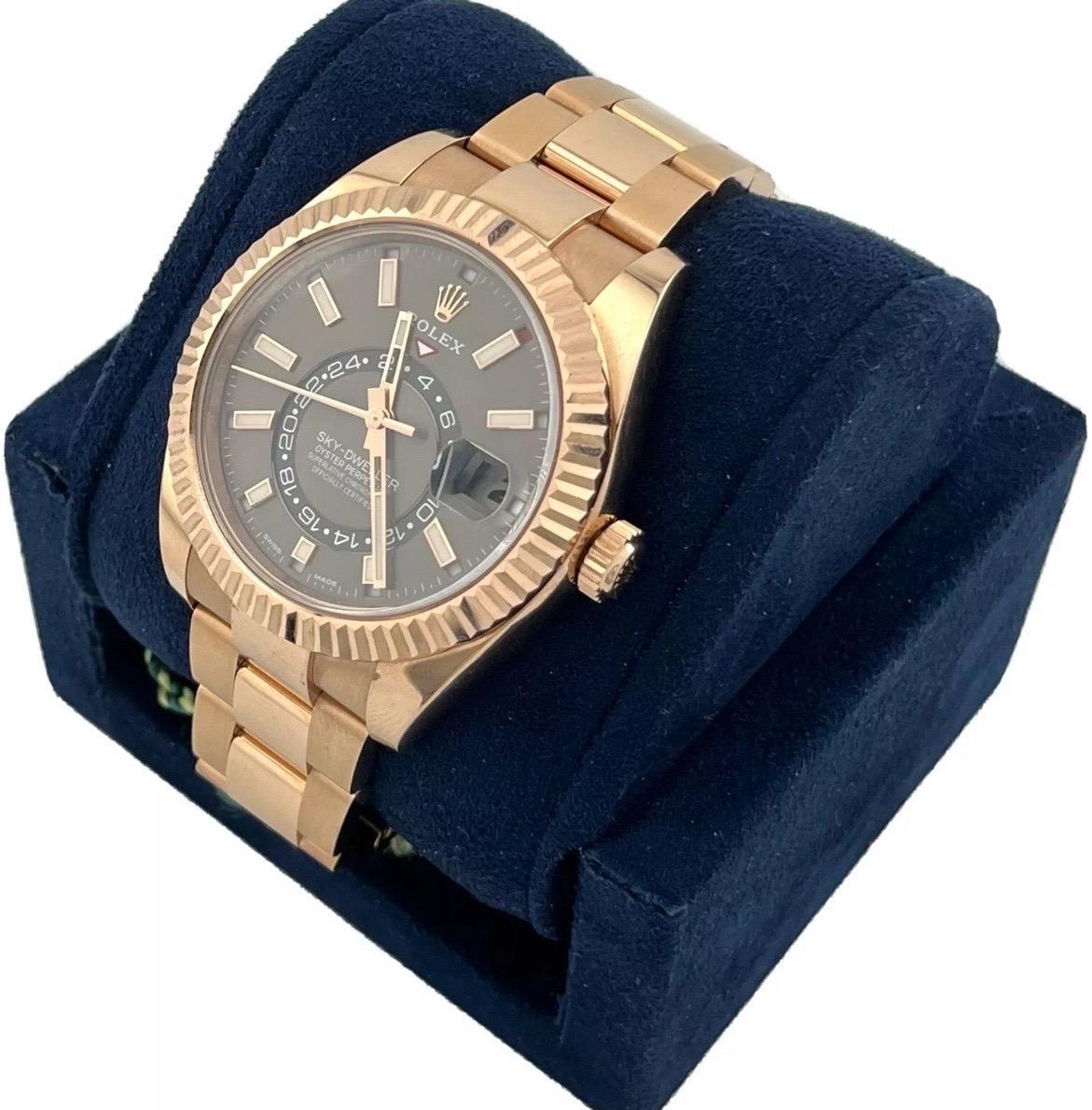Rolex Sky-Dweller Rose Gold Rhodium Grey Index 42mm Dial 326935 Box & Papers In Good Condition For Sale In Boca Raton, FL