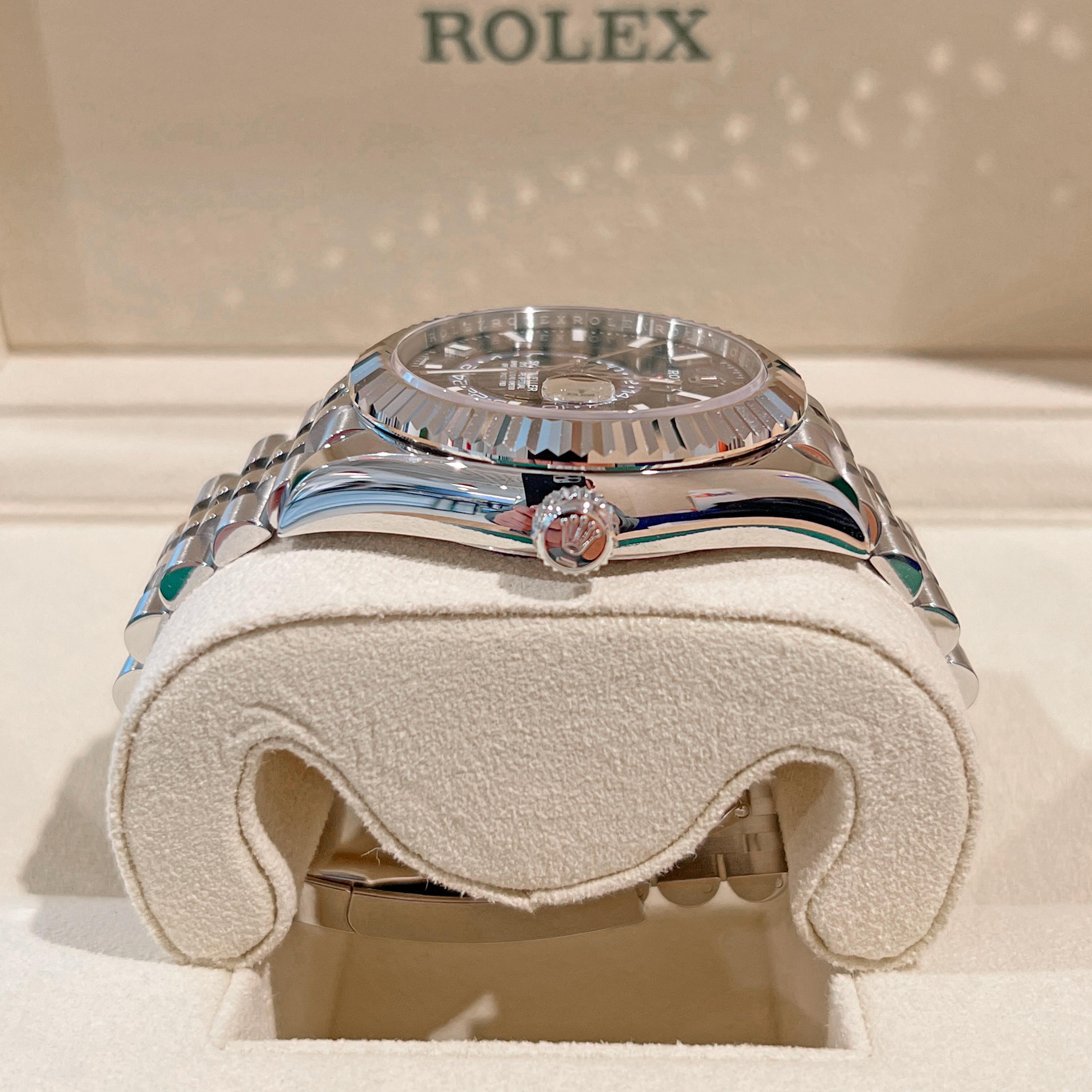 Rolex Sky-Dweller, Stainless Steel, Blue, Ref# 326934, Unworn Watch, 2022 In New Condition For Sale In New York, NY