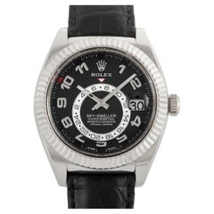 Montre Rolex Sky-Dweller en or blanc avec cadran noir 326139