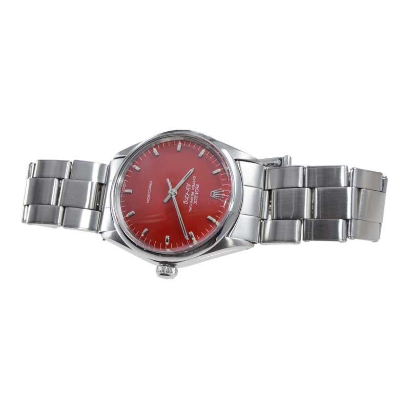 Rolex Montre Air King en acier inoxydable avec cadran rouge personnalisé, début des années 1970 en vente 1