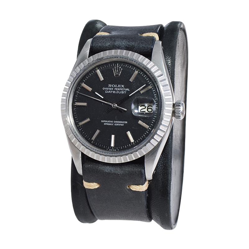 Moderniste Bracelet Jubilee de Rolex en acier inoxydable et cadran noir Datejust, début des années 1970 en vente
