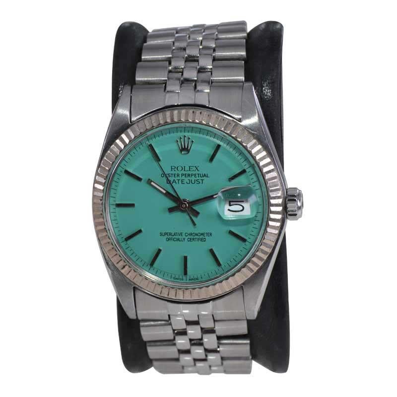FACTORY / HOUSE: Rolex Watch Company
STYLE / REFERENCE: Datejust / Reference 1601
METAL / MATERIAL: Stainless Steel & 14Kt. Solid White Gold Bezel
CIRCA / YEAR: 1970's
DIMENSIONS / SIZE: Length 43mm x Diameter 35mm
MOVEMENT / CALIBER: Perpetual