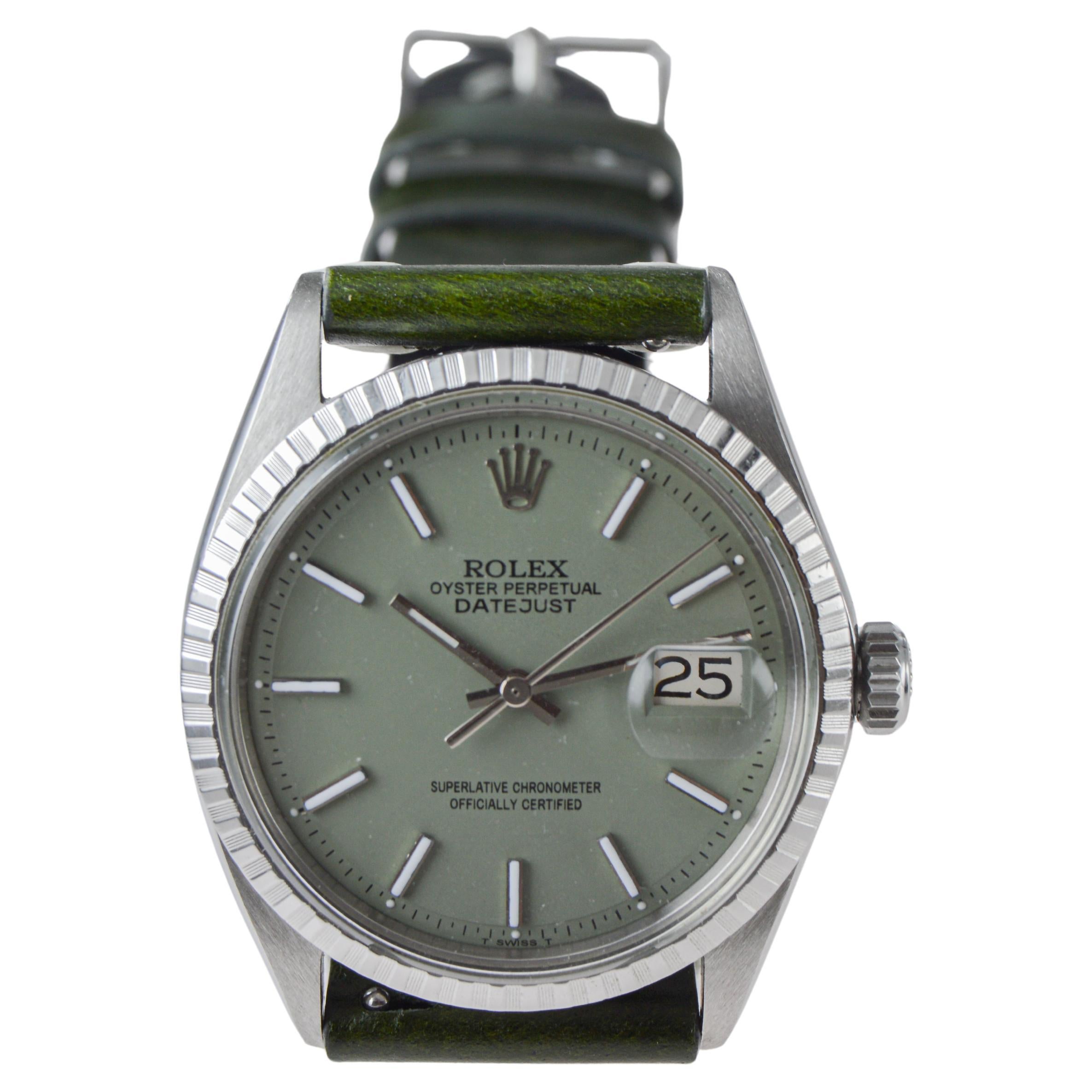 Rolex Datejust in acciaio inossidabile con quadrante verde salvia personalizzato, circa anni '70 in vendita 5