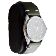 Rolex Datejust en acier inoxydable avec cadran Vert Sage fait sur mesure circa 1970's