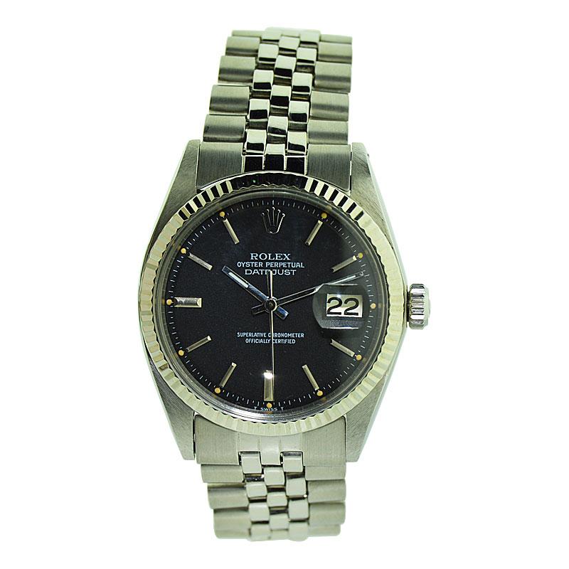 FACTORY / HOUSE: Rolex Watch Company
STYLE / REFERENCE: Datejust / 1601
METAL / MATERIAL: Stainless Steel / 14Kt. White Gold Bezel
CIRCA / YEAR: Early 1970's
DIMENSIONS / SIZE: 42mm X 36mm
MOVEMENT / CALIBER: Perpetual Winding / 26 Jewels / Cal.