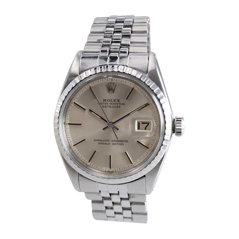 FACTORY / HOUSE: Rolex Watch Company
STYLE / REFERENCE: Datejust / Reference 1603
METAL / MATERIAL: Stainless Steel
CIRCA / YEAR: 1970's
DIMENSIONS / SIZE: Length 43mm x Diameter 36mm
MOVEMENT / CALIBER: Perpetual Winding / 26 Jewels / Caliber