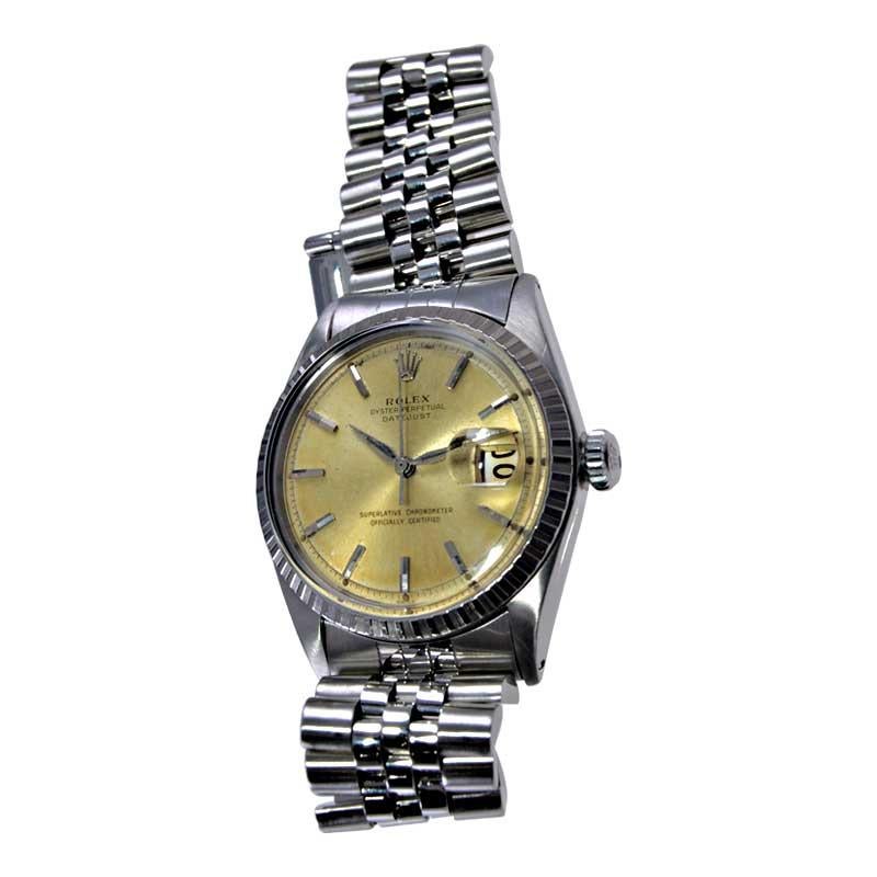 Women's or Men's Rolex Stainless Steel Datejust with Original Machined Bezel from Mid 1960's For Sale