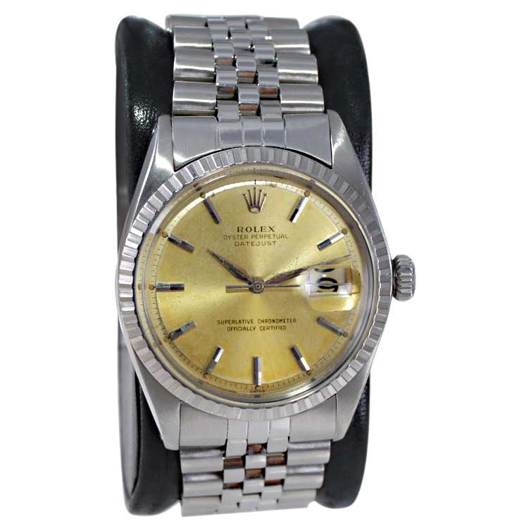 Rolex Montre Datejust en acier inoxydable avec lunette d'origine usinée du milieu des années 1960