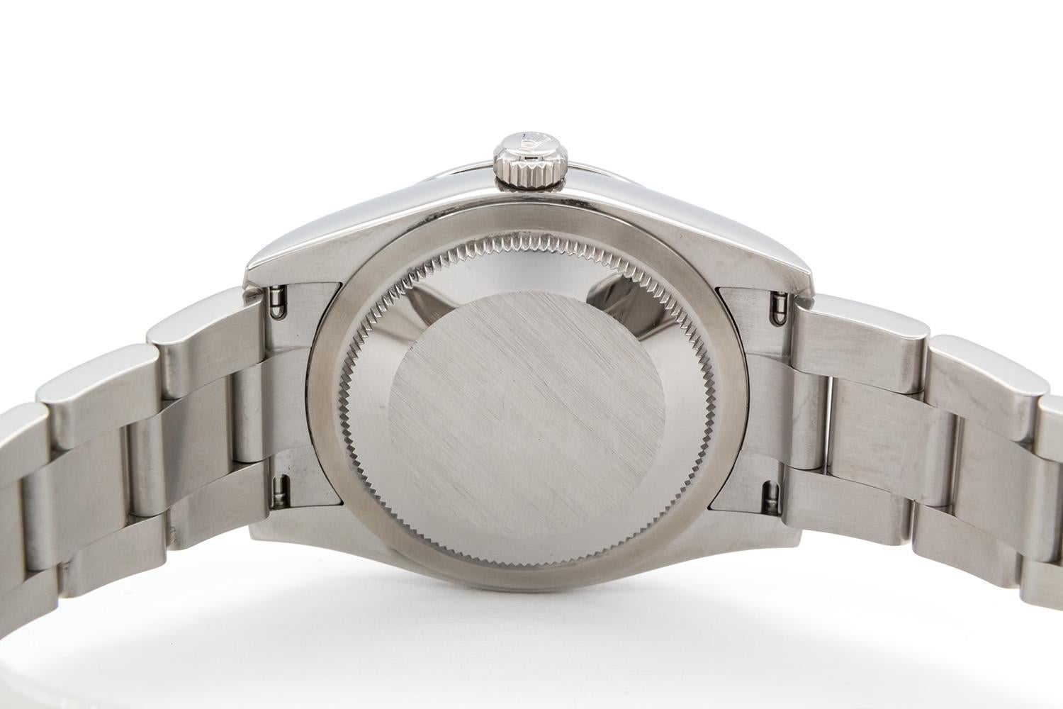 Rolex Oyster Perpetual 34mm in acciaio inossidabile con quadrante a bastoni Silver 124200 in vendita 1