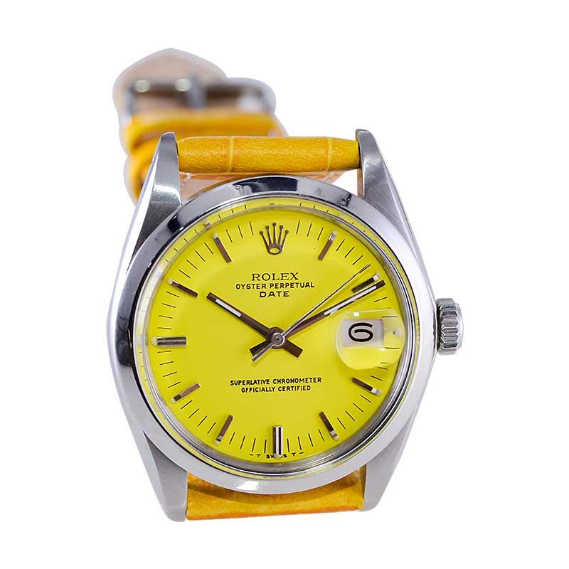 Rolex Montre Oyster Perpetual Date en acier inoxydable avec cadran jaune personnalisé, années 1970 en vente 2