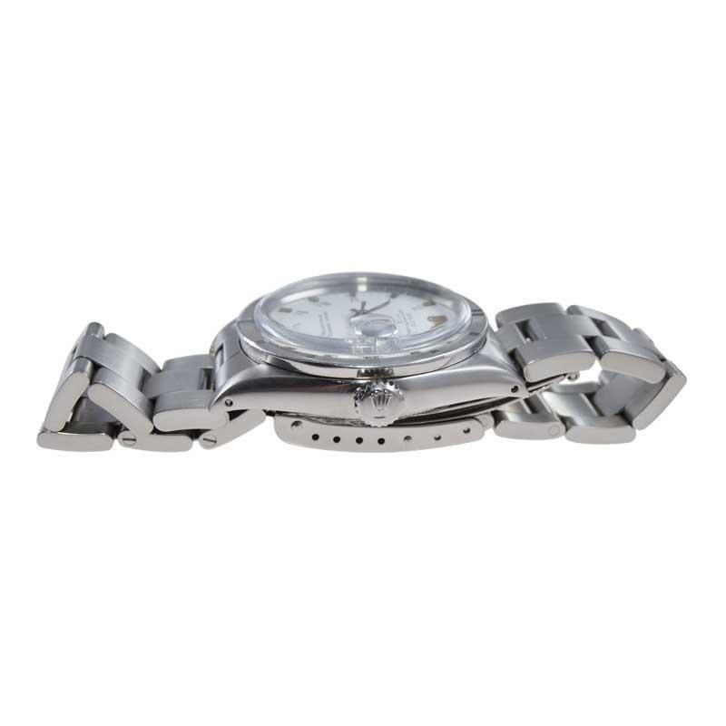 Rolex Stainless Steel Oyster Perpetual Date with Original Factory Dial 1970's In Excellent Condition For Sale In Long Beach, CA