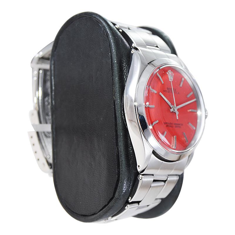 Moderno Rolex Oyster Perpetual in acciaio inossidabile con quadrante rosso personalizzato circa, anni '60 in vendita