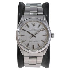 Rolex Oyster Perpetual en acier inoxydable avec cadran en argent d'origine d'usine, années 1970