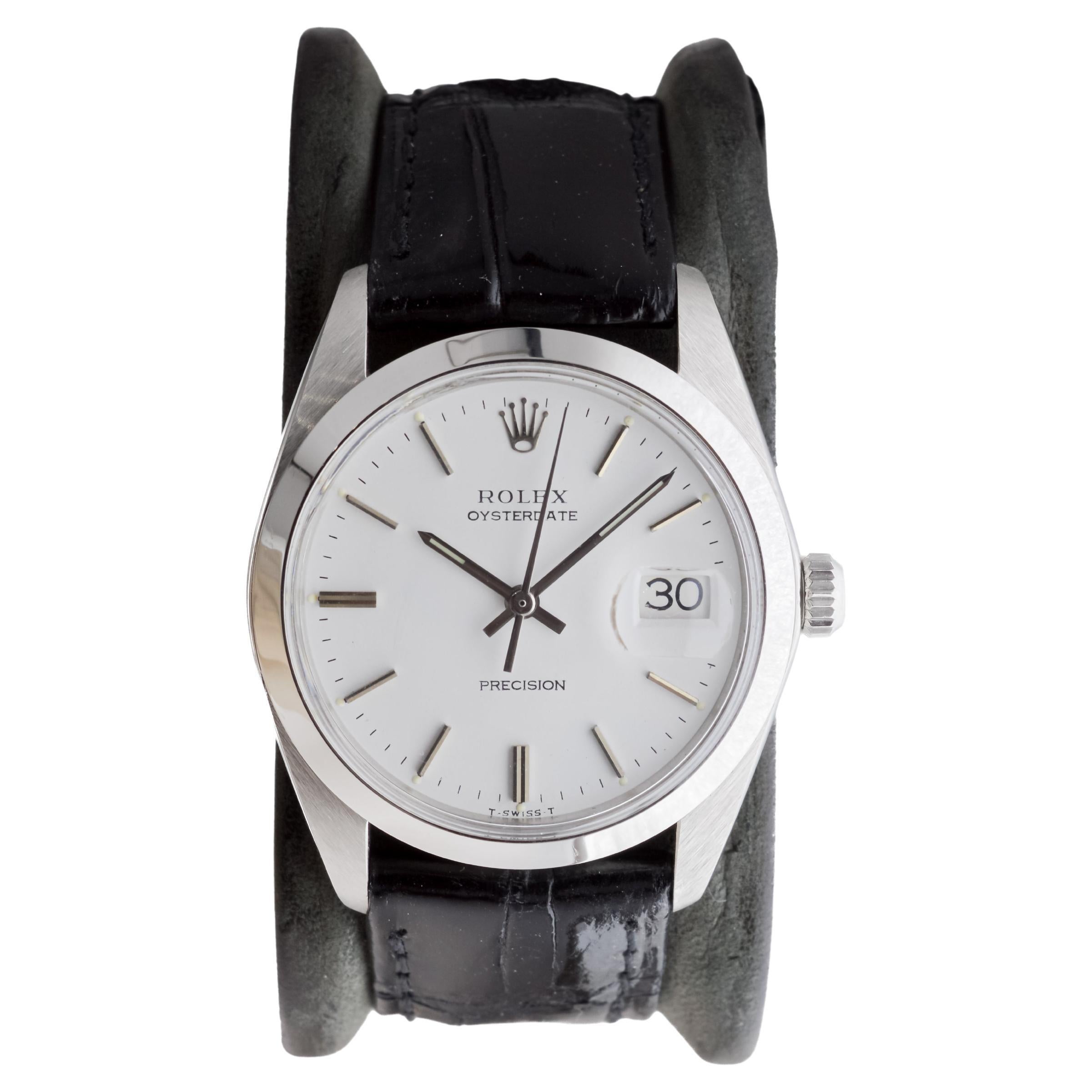 Rolex Stainless Steel Oysterdate with Rare Original White Dial circa, 1970's In Excellent Condition In Long Beach, CA