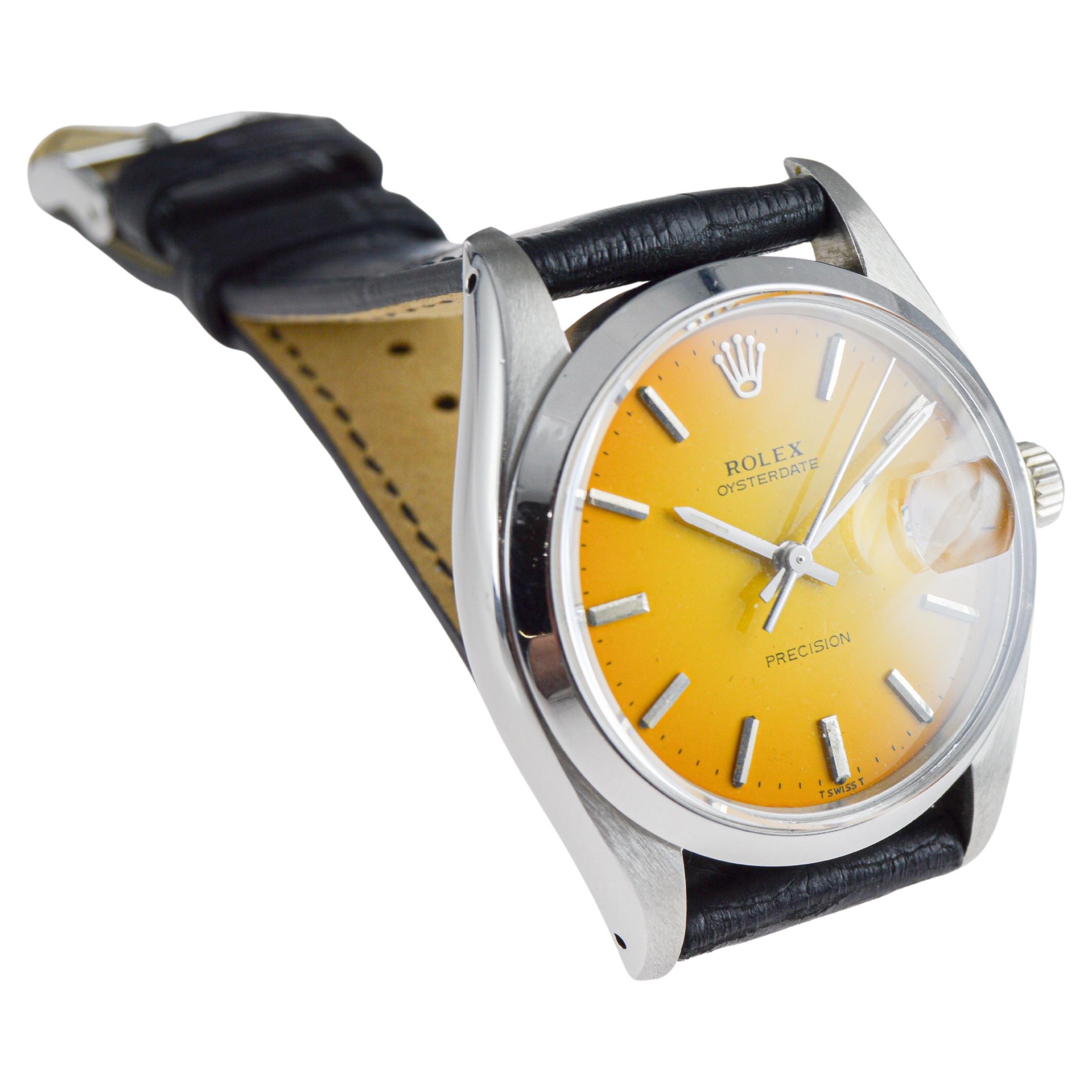 Rolex Oysterdate en acier inoxydable avec rare cadran jaune à vignettes, circa 1970 en vente 5