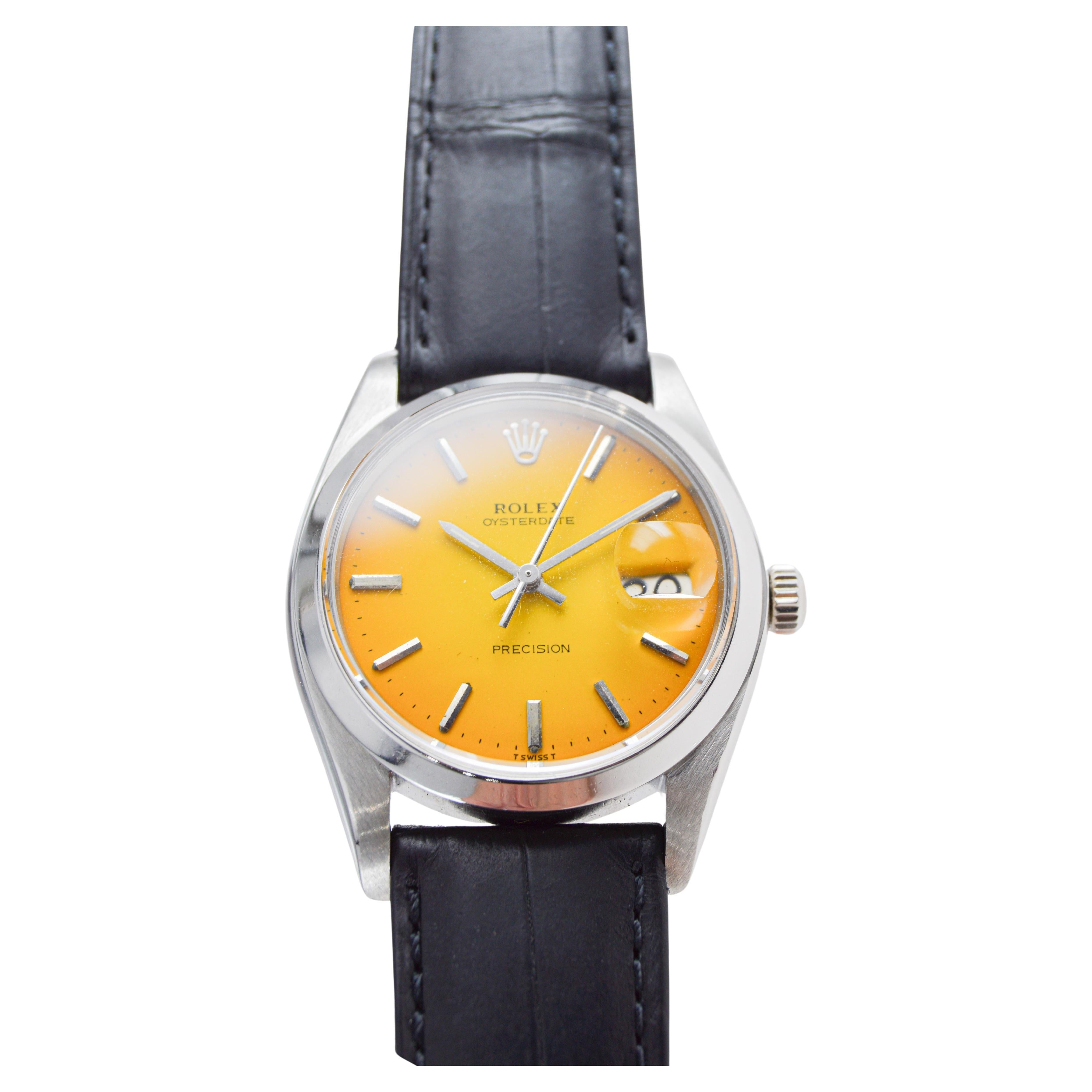 Rolex Oysterdate en acier inoxydable avec rare cadran jaune à vignettes, circa 1970 en vente 4