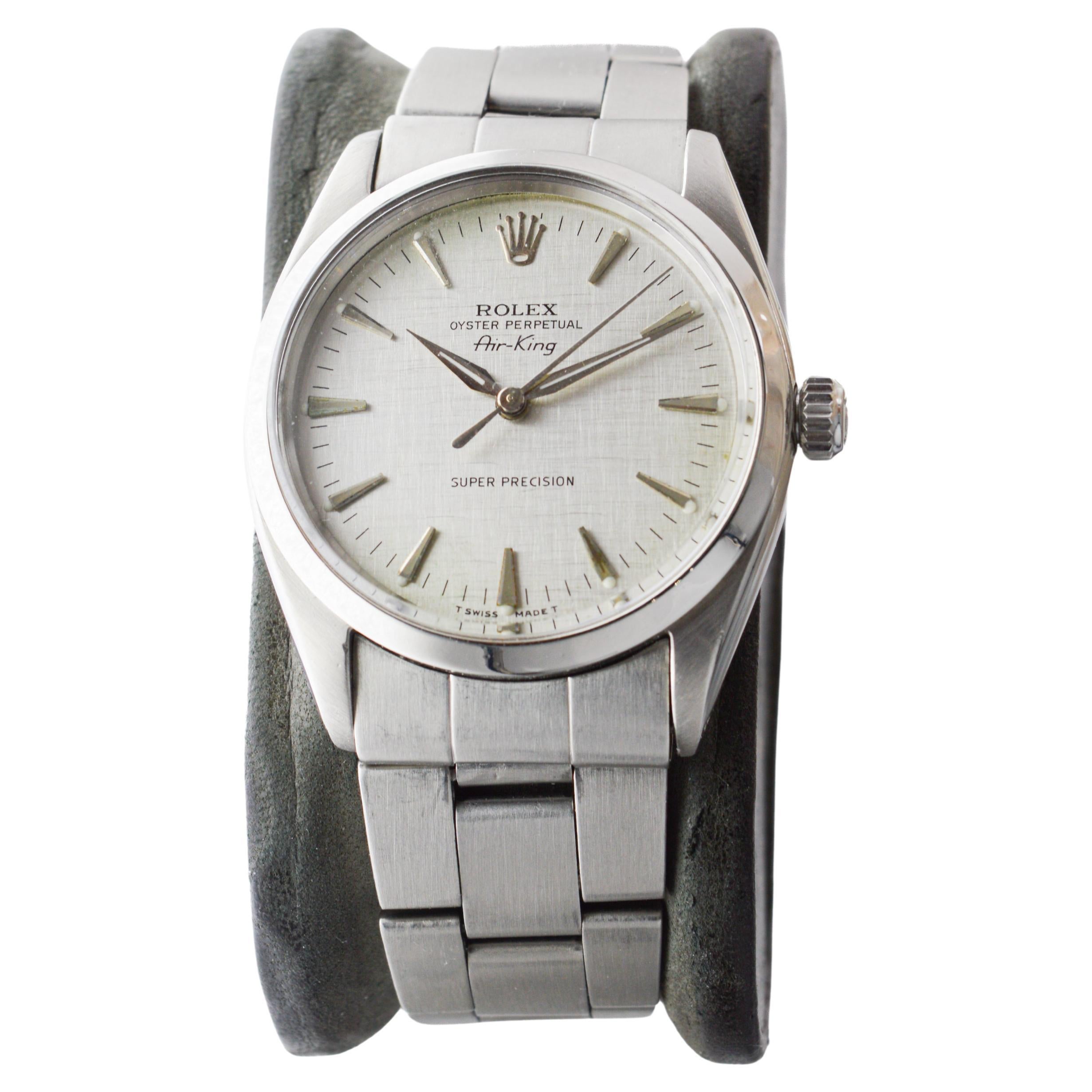 Rolex Steel Air King with a Rare Horizontal Grained Original Dial from 1964 In Excellent Condition For Sale In Long Beach, CA
