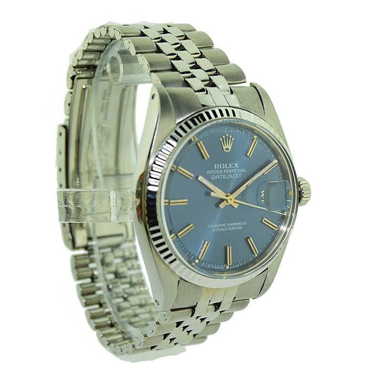 Rolex Steel Blue Dial Datejust Watch, Early 1970's In Excellent Condition For Sale In Long Beach, CA