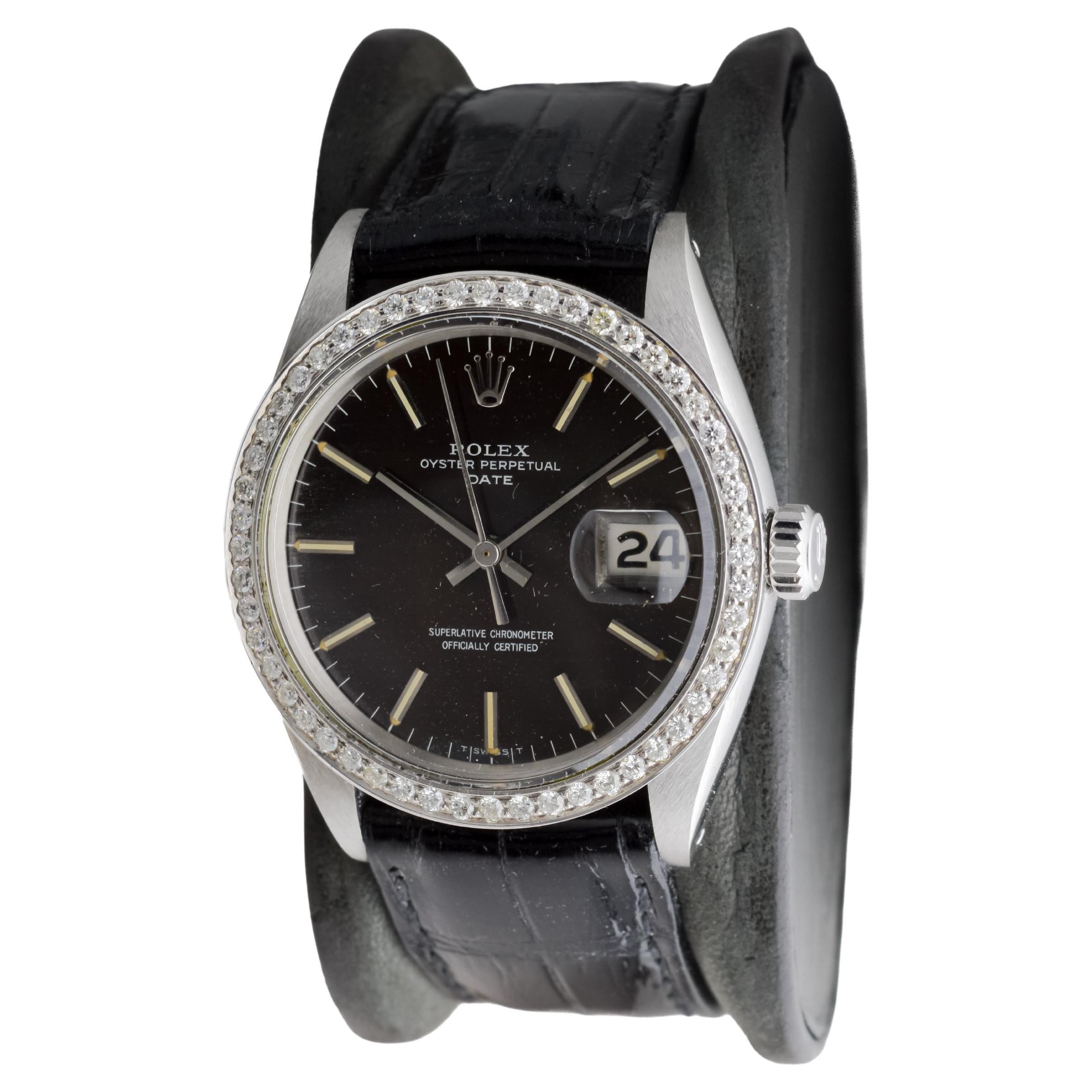 da uomo o donna Rolex modello data in acciaio con raro quadrante nero, anni '60 circa, con ghiera personalizzata in vendita