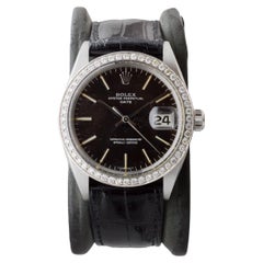 Rolex Stahl Datum Modell mit seltenen schwarzen Zifferblatt circa, 1960's mit CUSTOM MADE Lünette