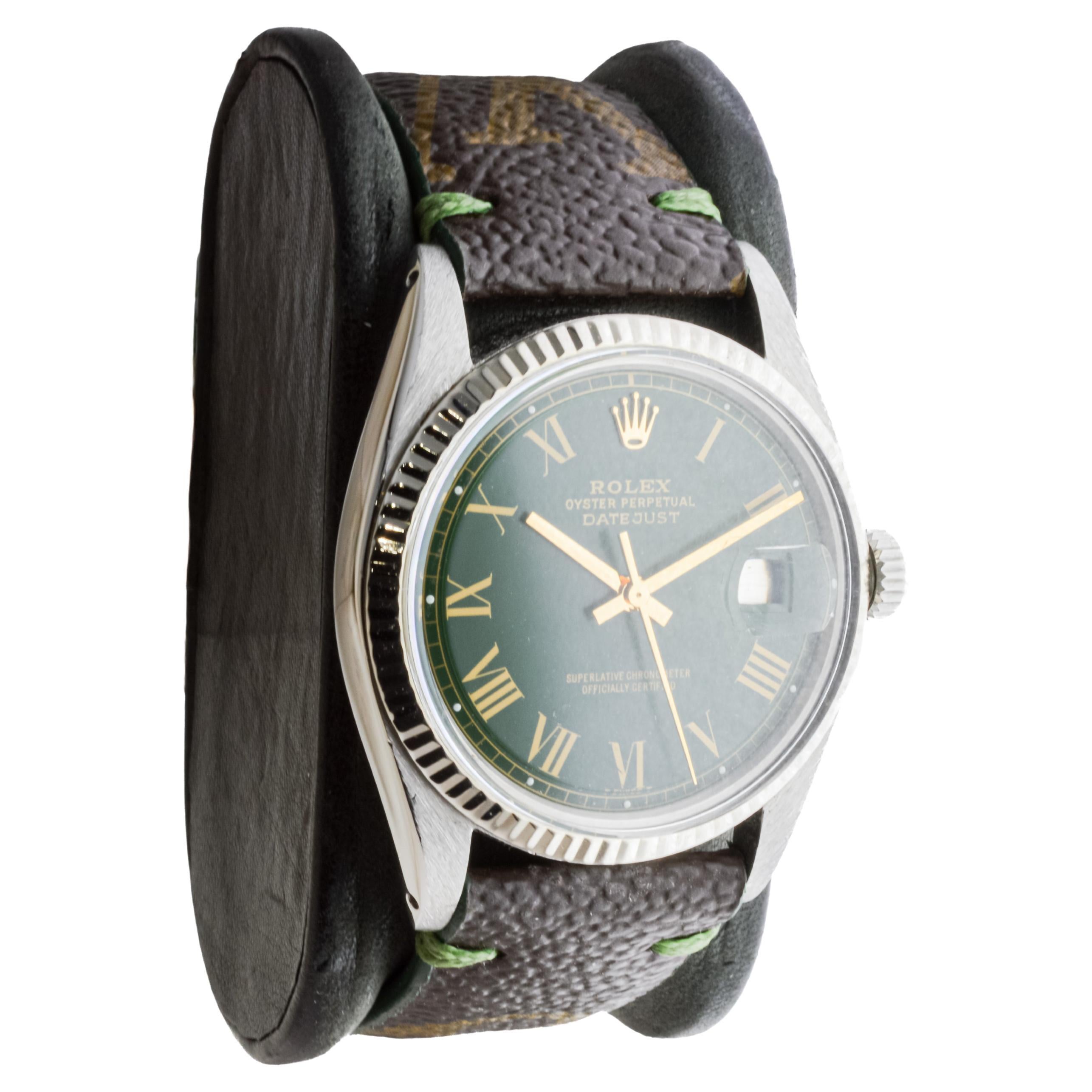 FABRIK / HAUS: Rolex Watch Company
STIL / REFERENZ: Oyster Perpetual Datejust / Referenz 1601
METALL / MATERIAL: Rostfreier Stahl
CIRCA / JAHR: 1970er Jahre
ABMESSUNGEN / GRÖSSE: Länge 43mm X Durchmesser 36mm
UHRWERK / KALIBER: Ewiger Aufzug / 26