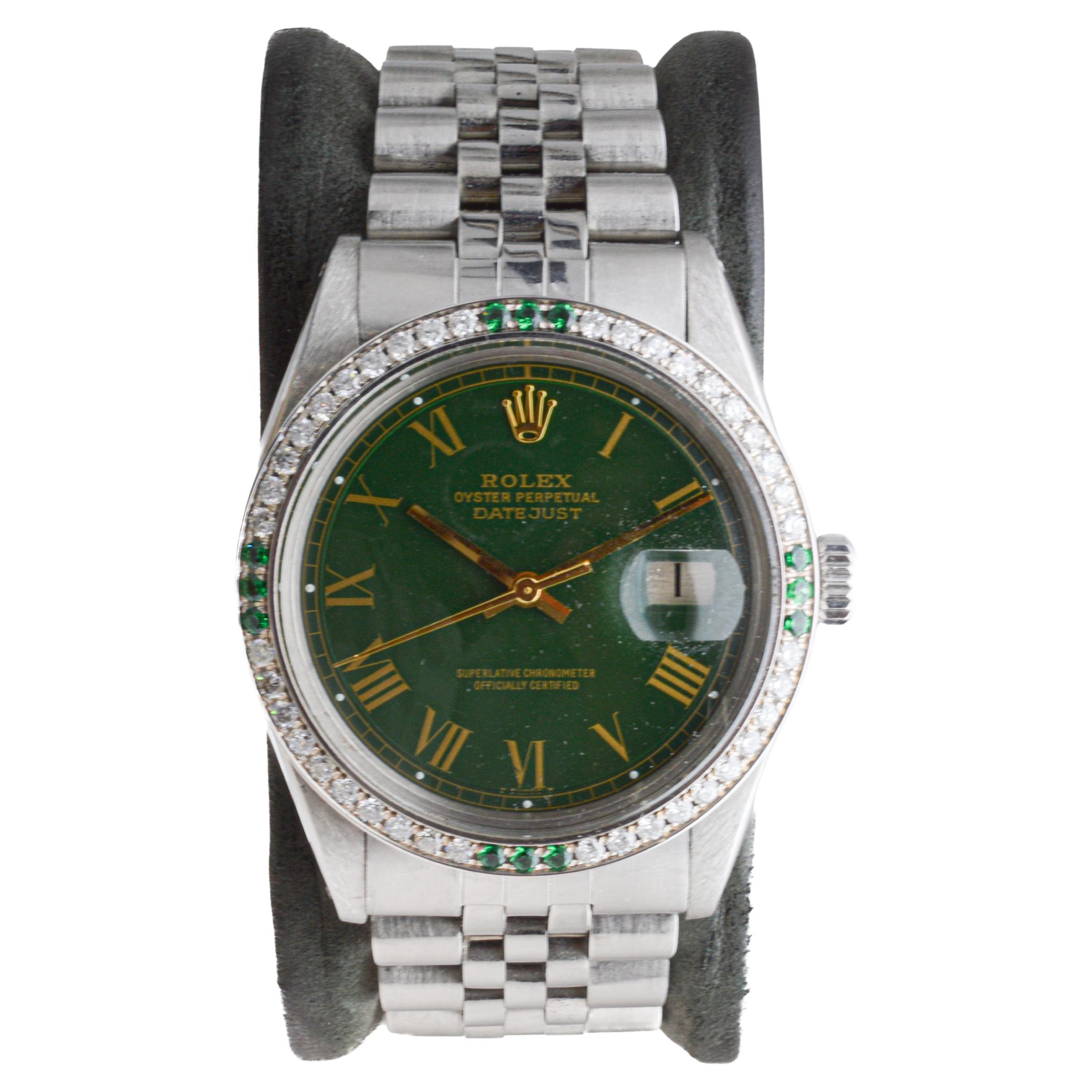 Rolex Datejust in acciaio con quadrante verde personalizzato e lunetta di diamanti circa, anni '70 In condizioni ottime in vendita a Long Beach, CA