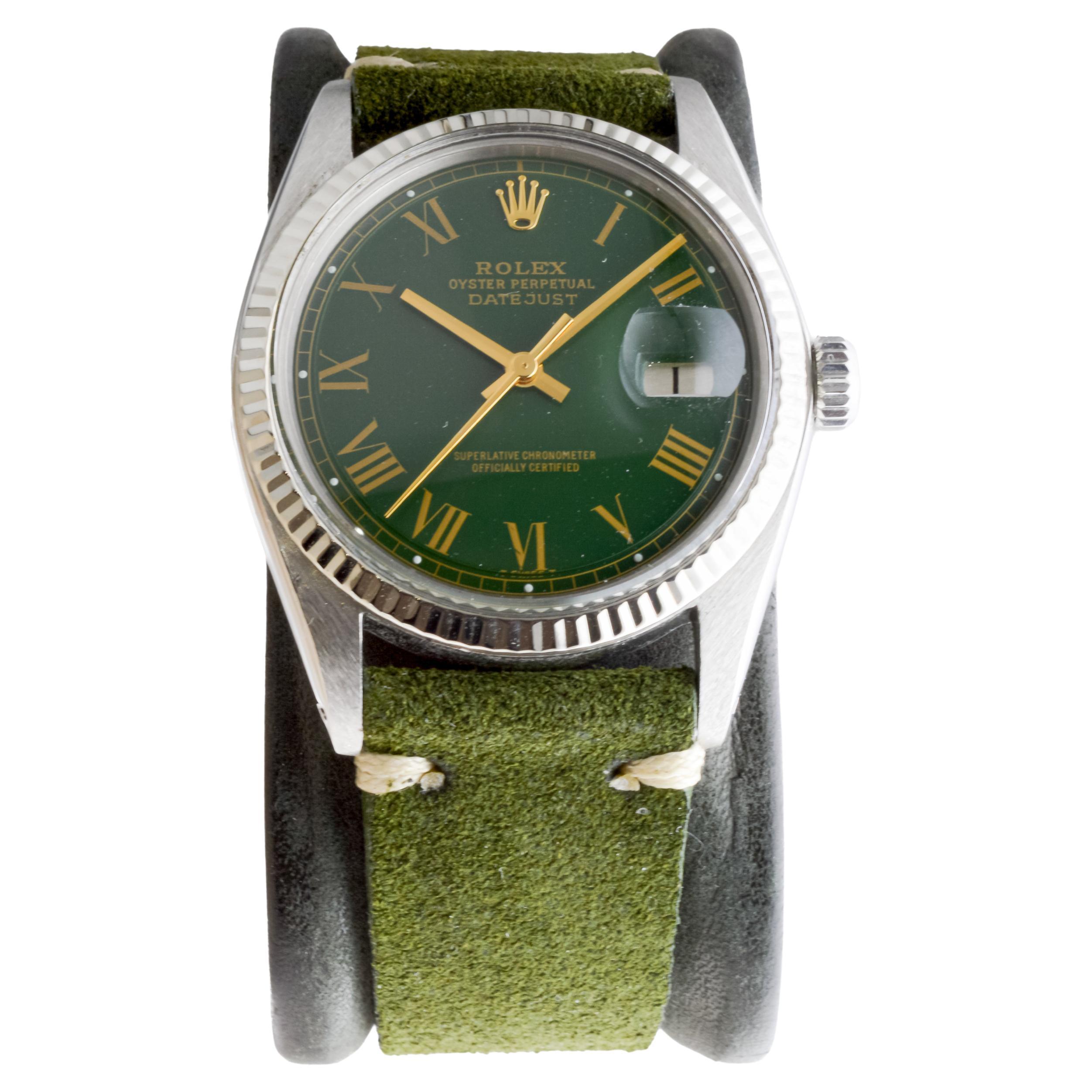 Moderno Rolex Datejust in acciaio con quadrante verde con numeri romani personalizzati, circa, anni '70 in vendita