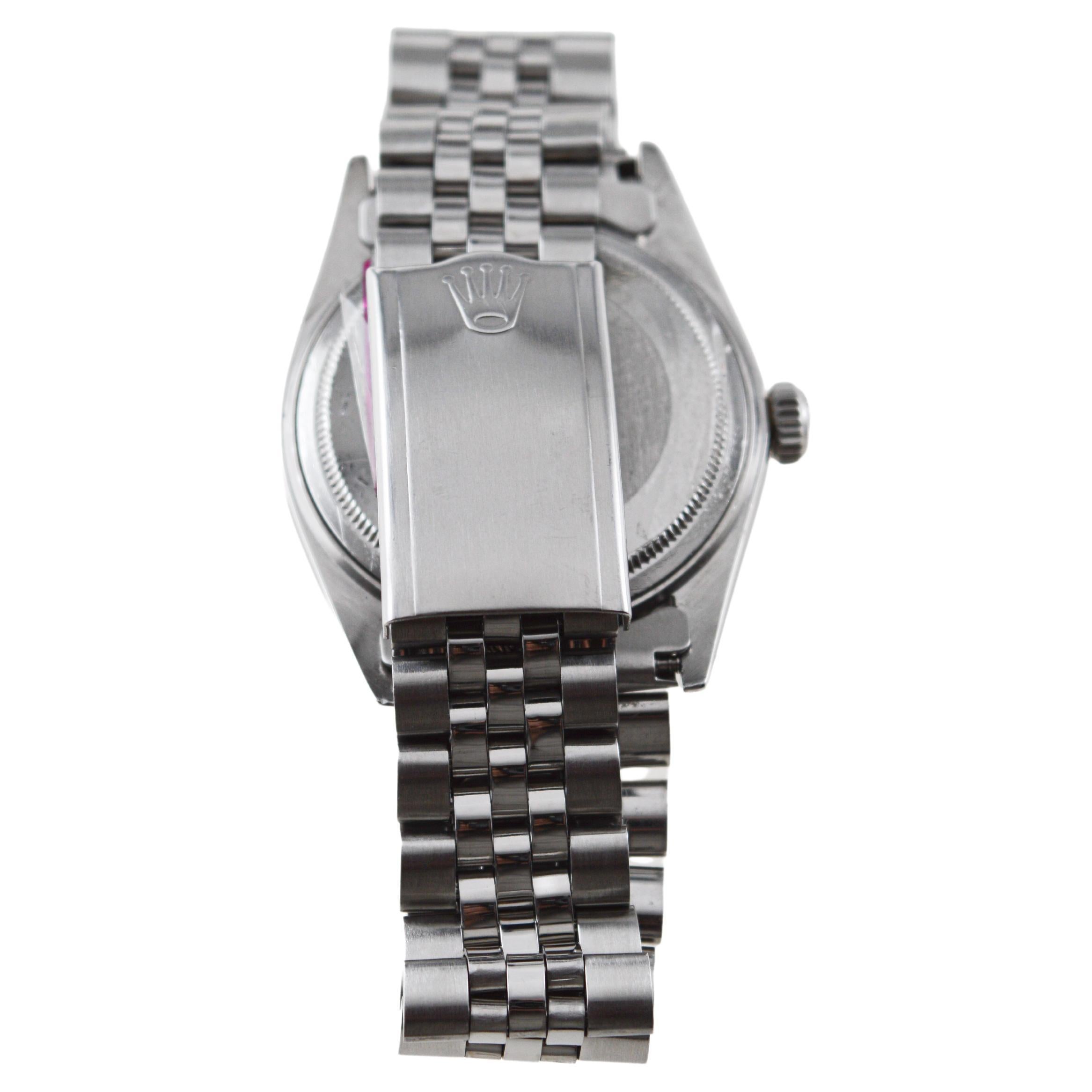Women's or Men's Rolex Steel Datejust with Exceptional Factory Original Silvered Dial circa 1970s For Sale
