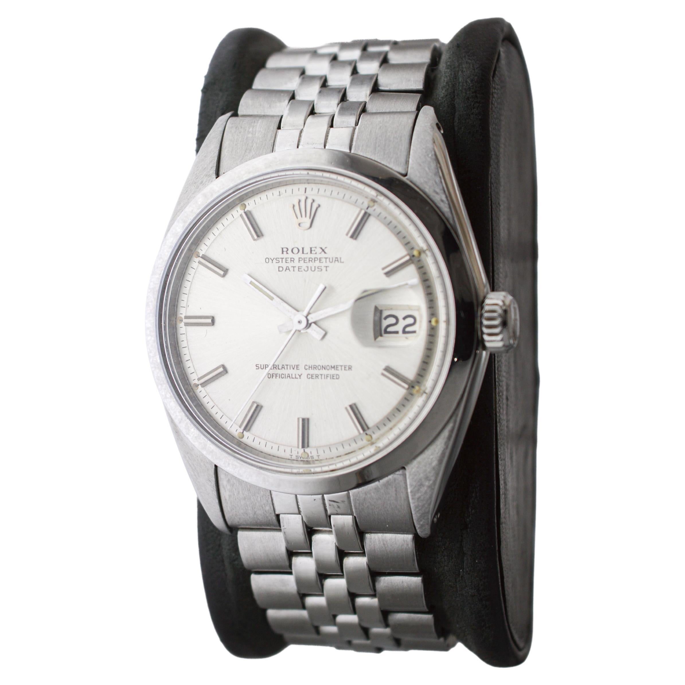 Rolex Datejust avec cadran d'origine d'usine, lunette polie rare, années 1960 en vente 1