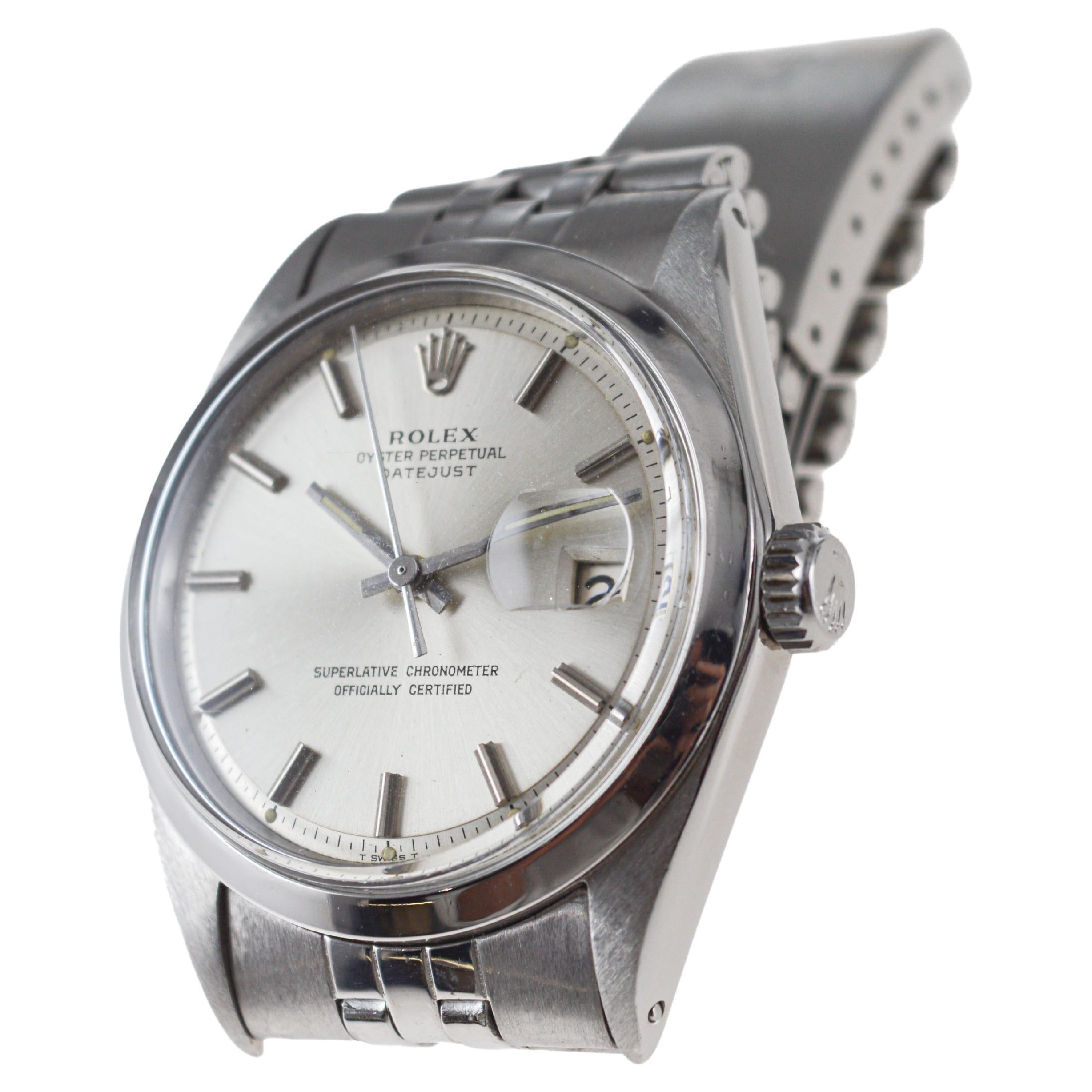Rolex Datejust avec cadran d'origine d'usine, lunette polie rare, années 1960 en vente 3