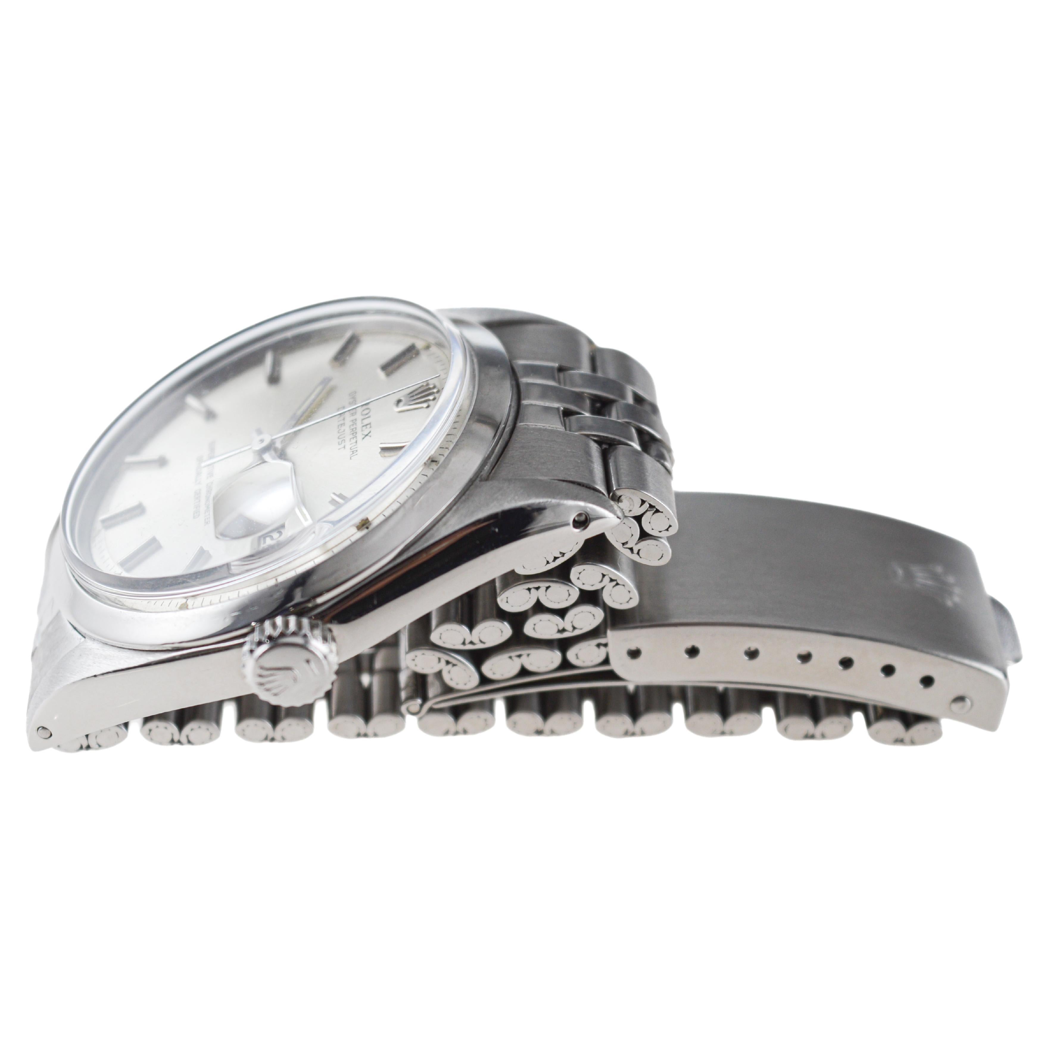 Rolex Datejust avec cadran d'origine d'usine, lunette polie rare, années 1960 en vente 4