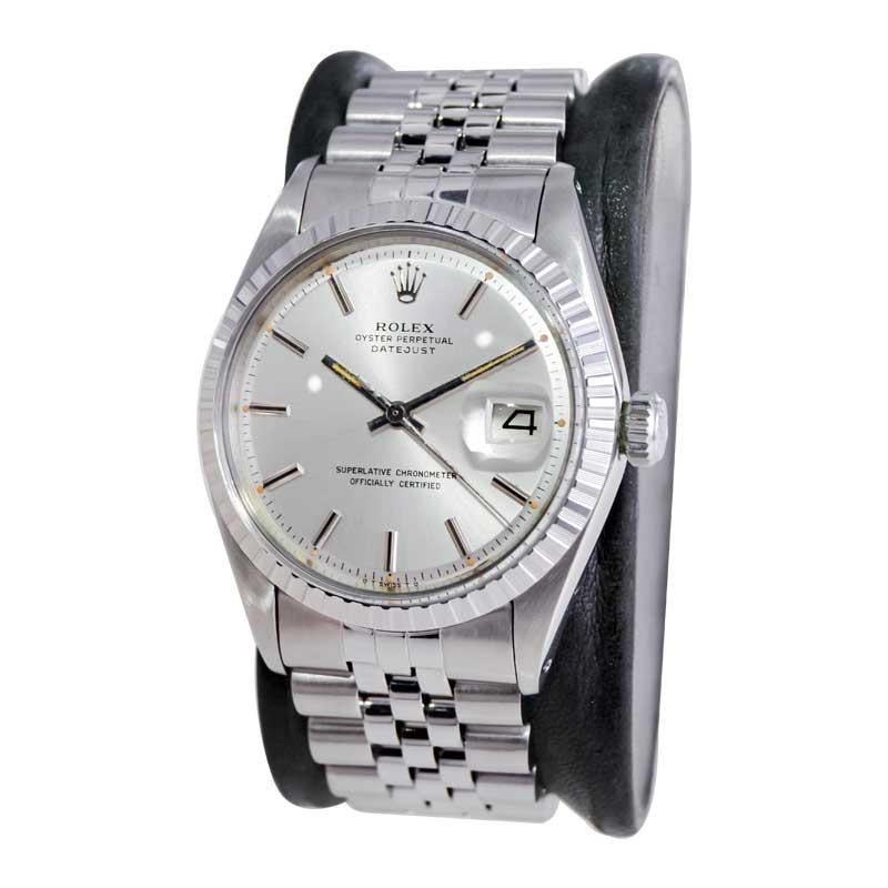 Rolex Steel Datejust with Original Silver Dial and Factory Papers 1970's For Sale 2